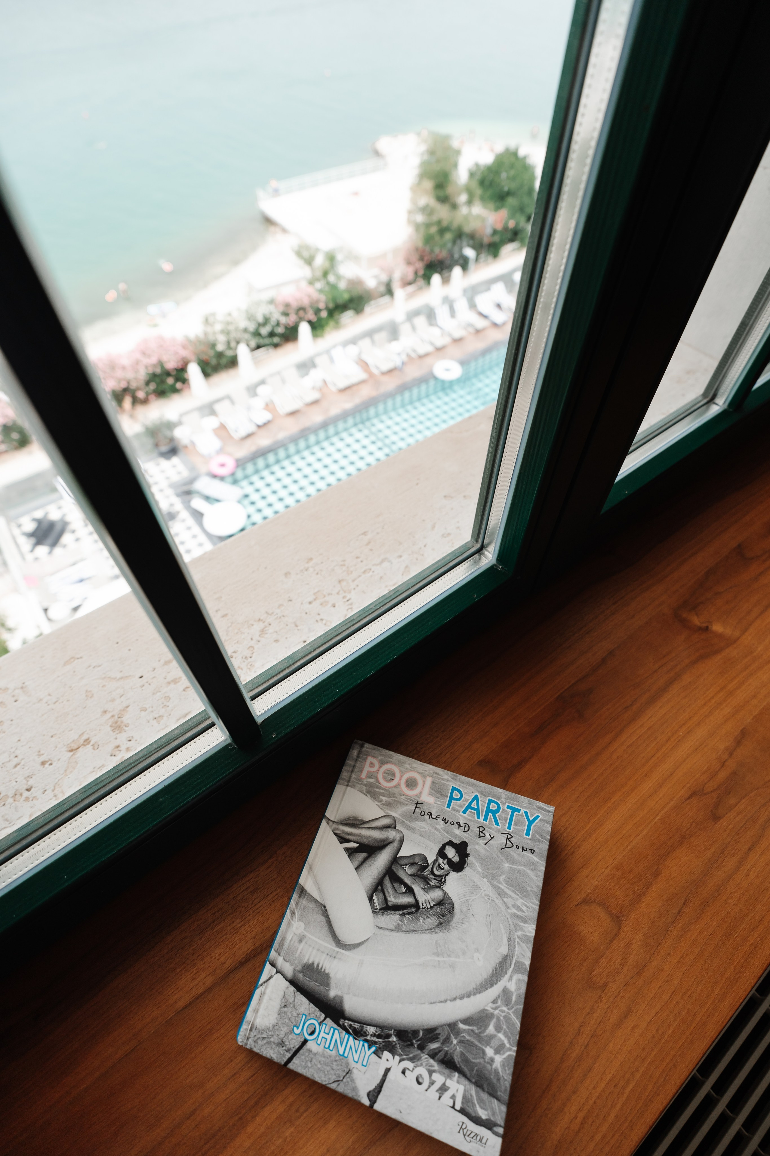 Wedding in Croatia, wedding photography and videography packages. Wedding Photographer in Marbella, Como, Tuscany, Cannes