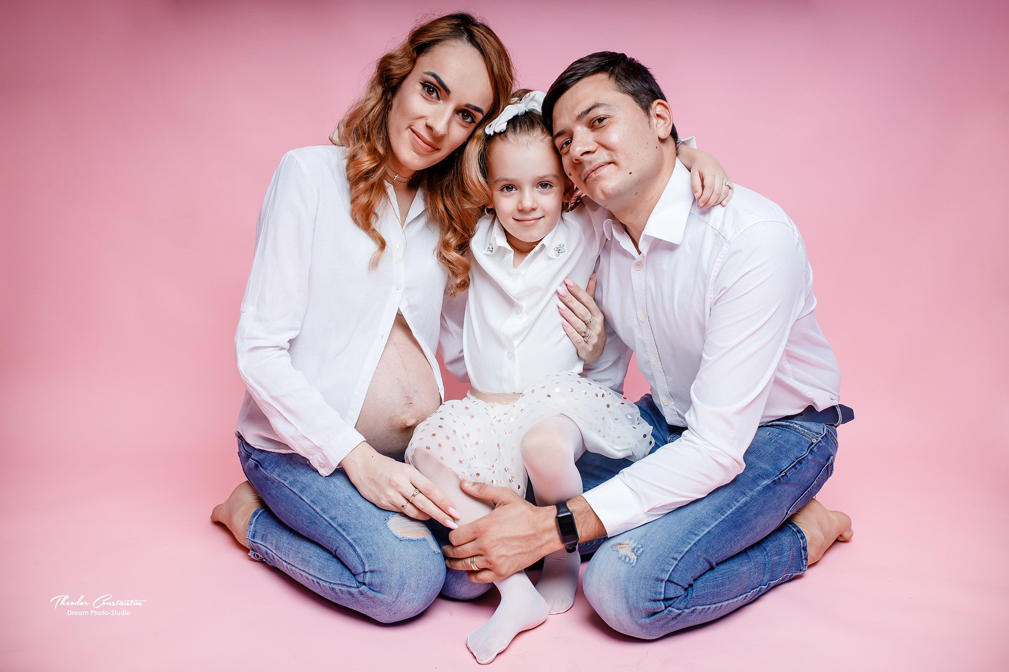 Studio. Dream Studio Galați – ședințe foto profesionale pentru familie, portrete și evenimente