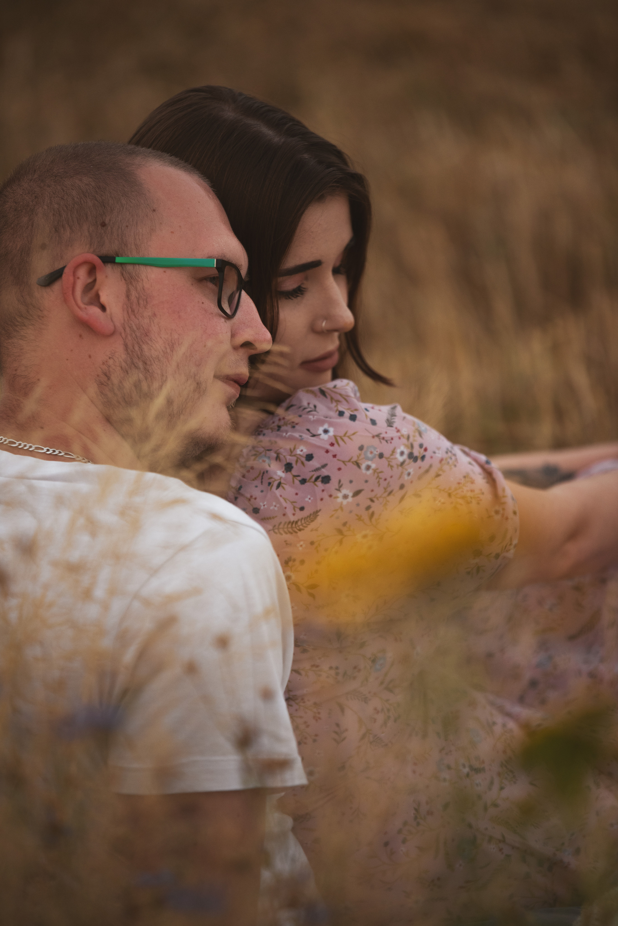 Lifestyle \ sesja narzeczeńska. Olga Sieradzka fotograf rodzinny, ciążowy i dziecięcy w Pile