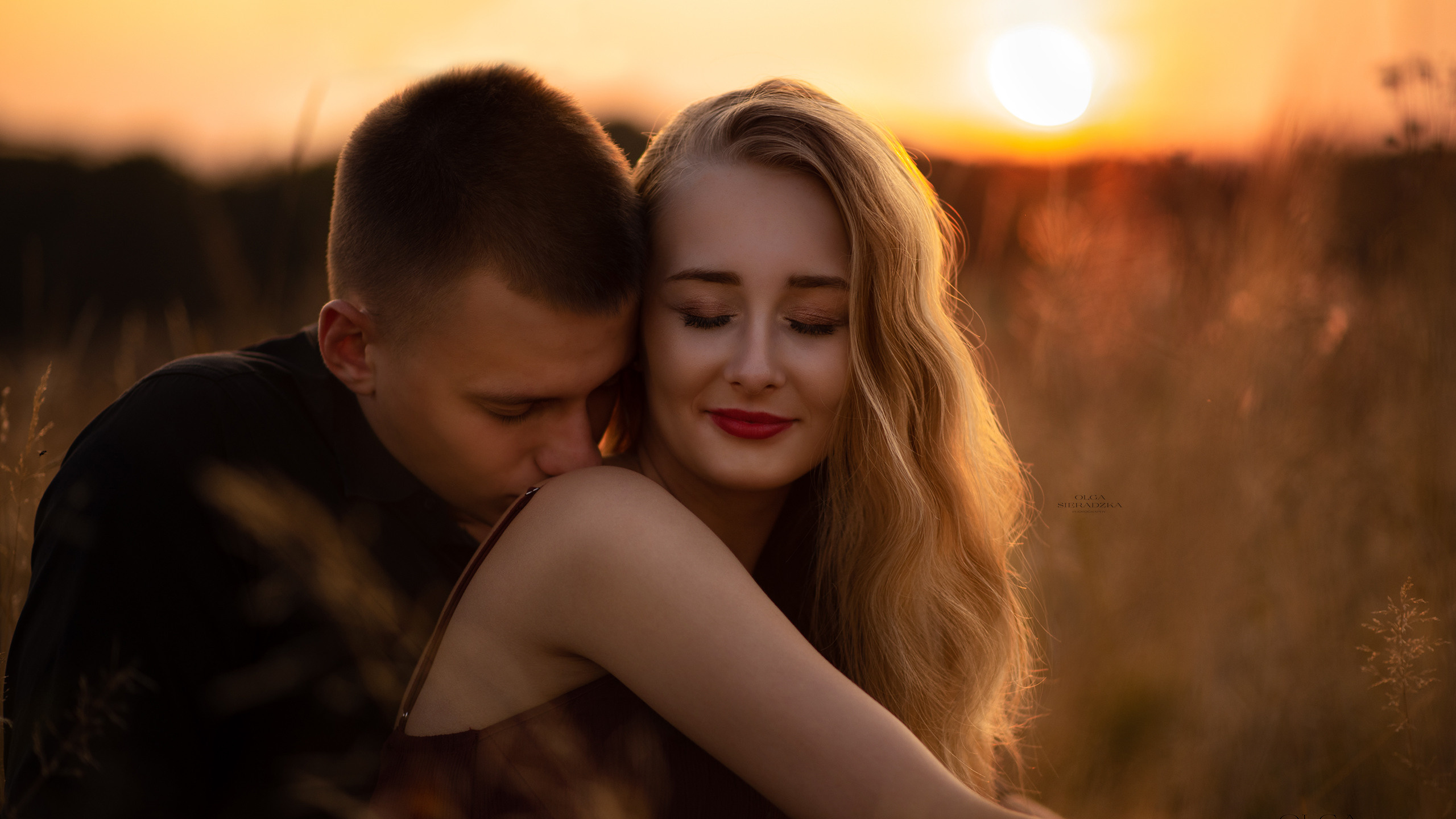 Lifestyle \ sesja narzeczeńska. Olga Sieradzka fotograf rodzinny, ciążowy i dziecięcy w Pile