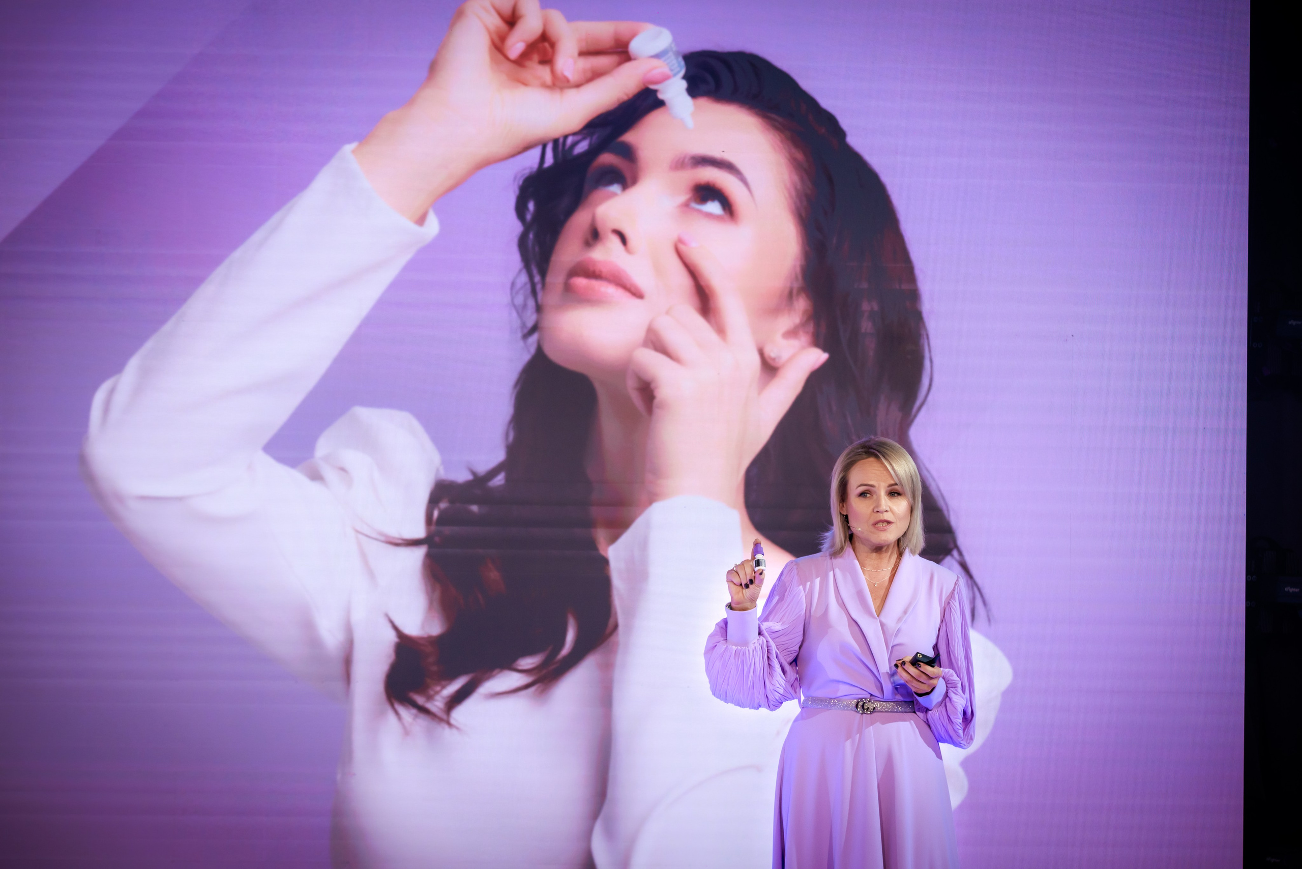 WYDARZENIA BIZNESOWE. Fotograf w Warszawie-Konstantin Golubev