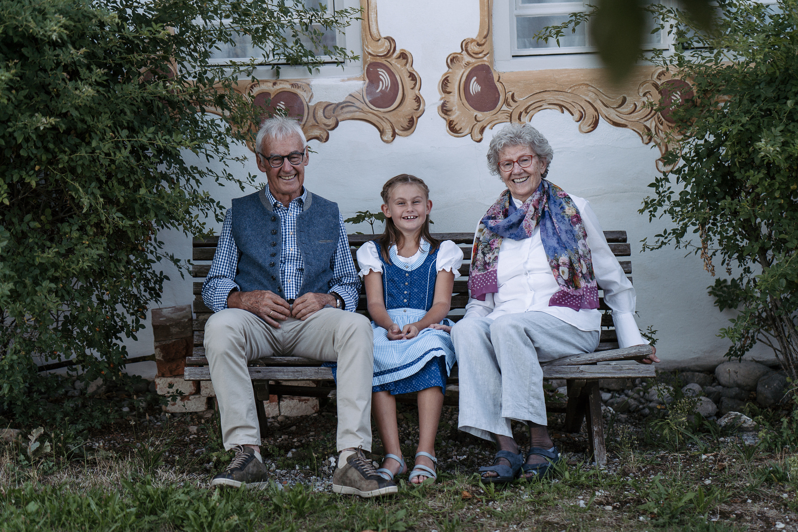 С бабушкой и дедушкой. Семейный, детский и женский фотограф в Германии, Трире