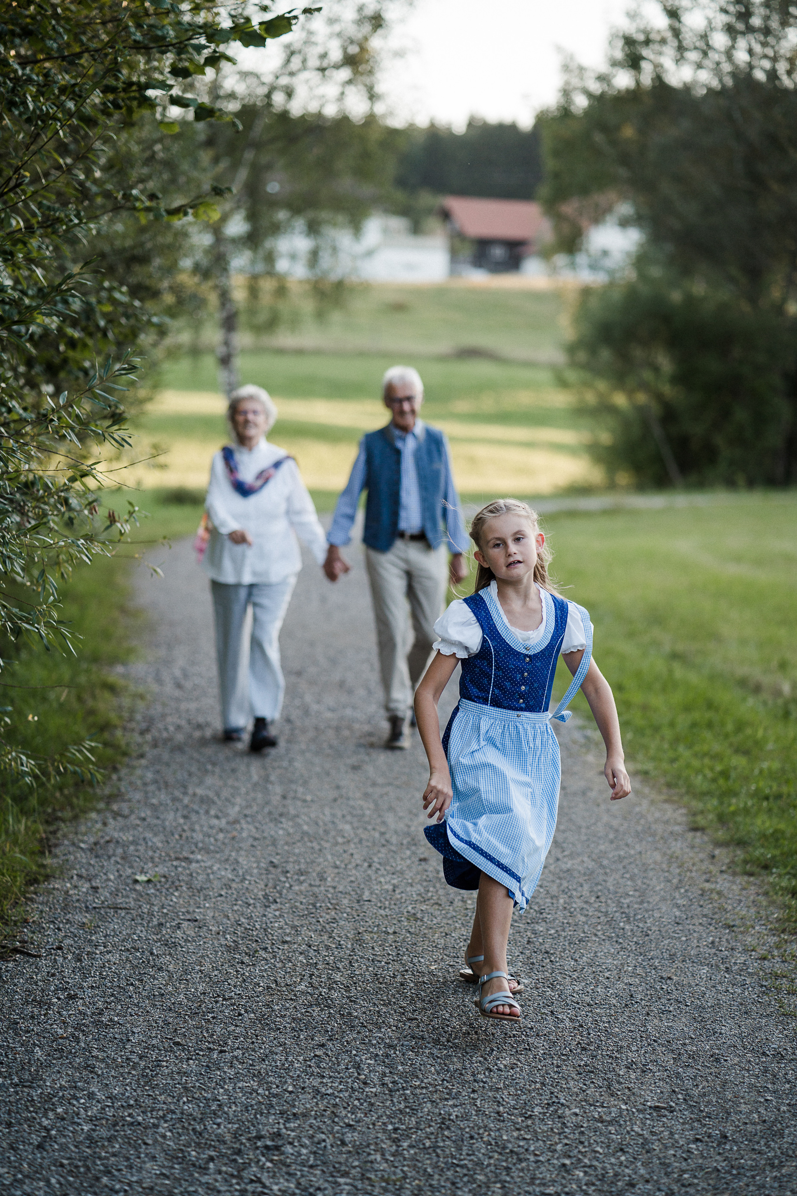 С бабушкой и дедушкой. Семейный, детский и женский фотограф в Германии, Трире