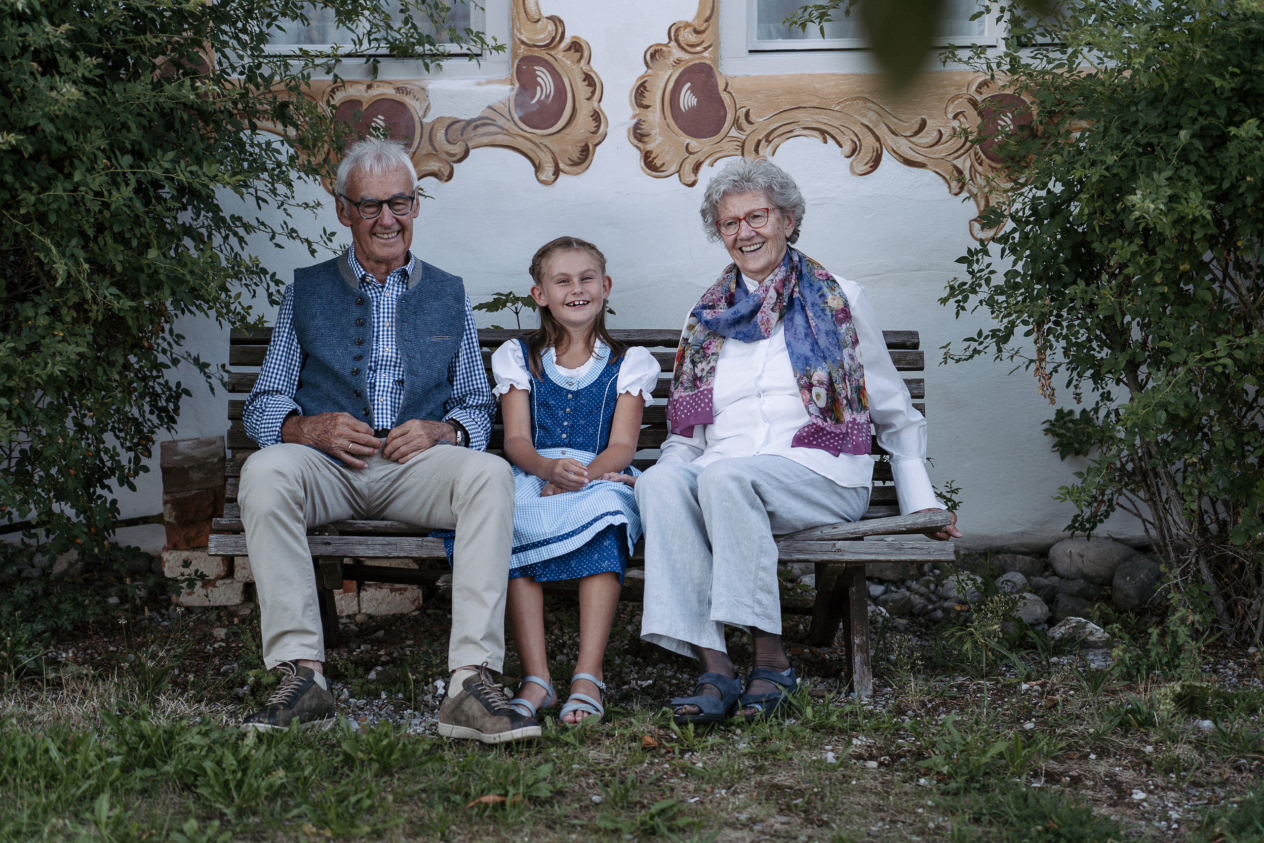 С бабушкой и дедушкой. Семейный, детский и женский фотограф в Германии, Трире
