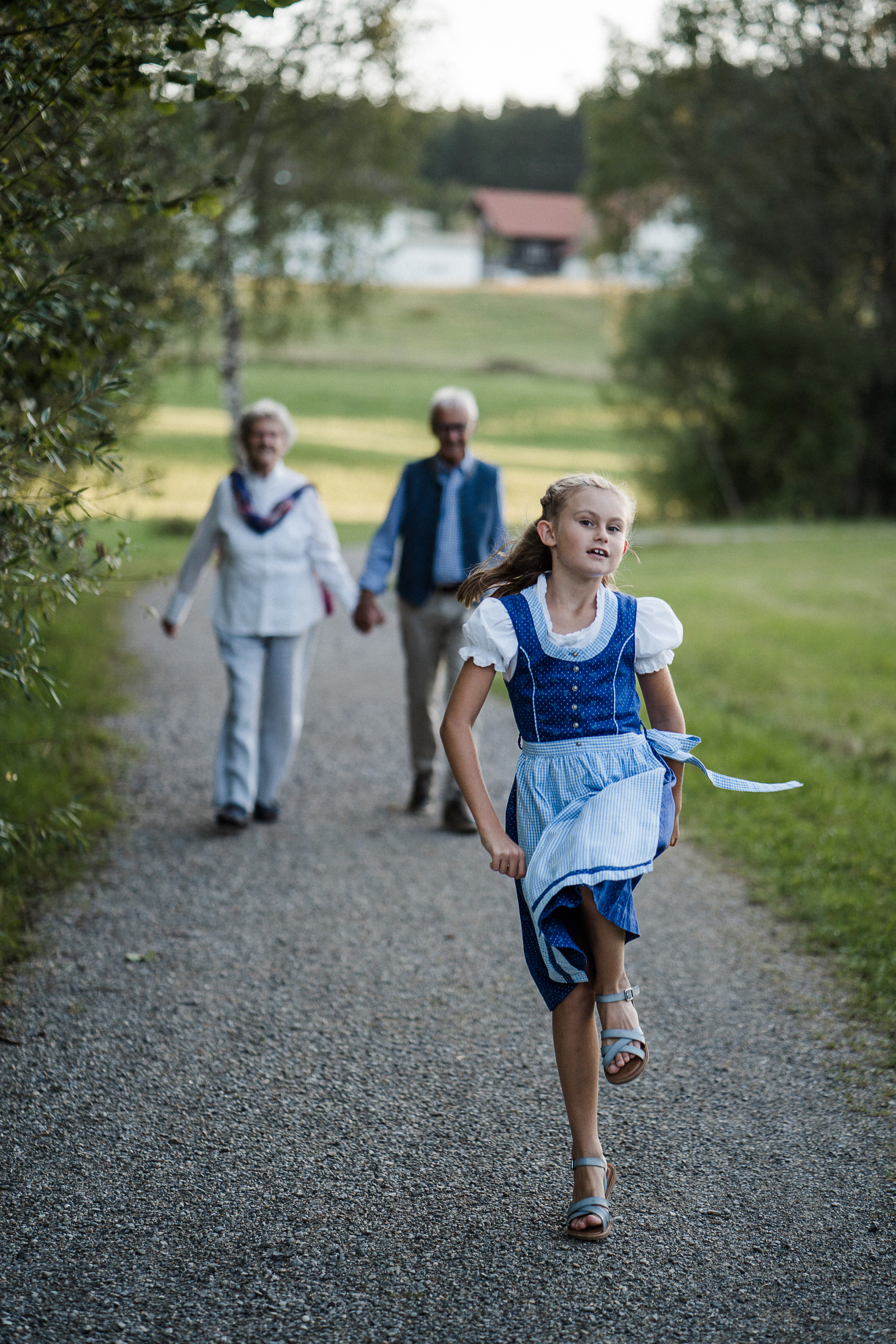 С бабушкой и дедушкой. Семейный, детский и женский фотограф в Германии, Трире