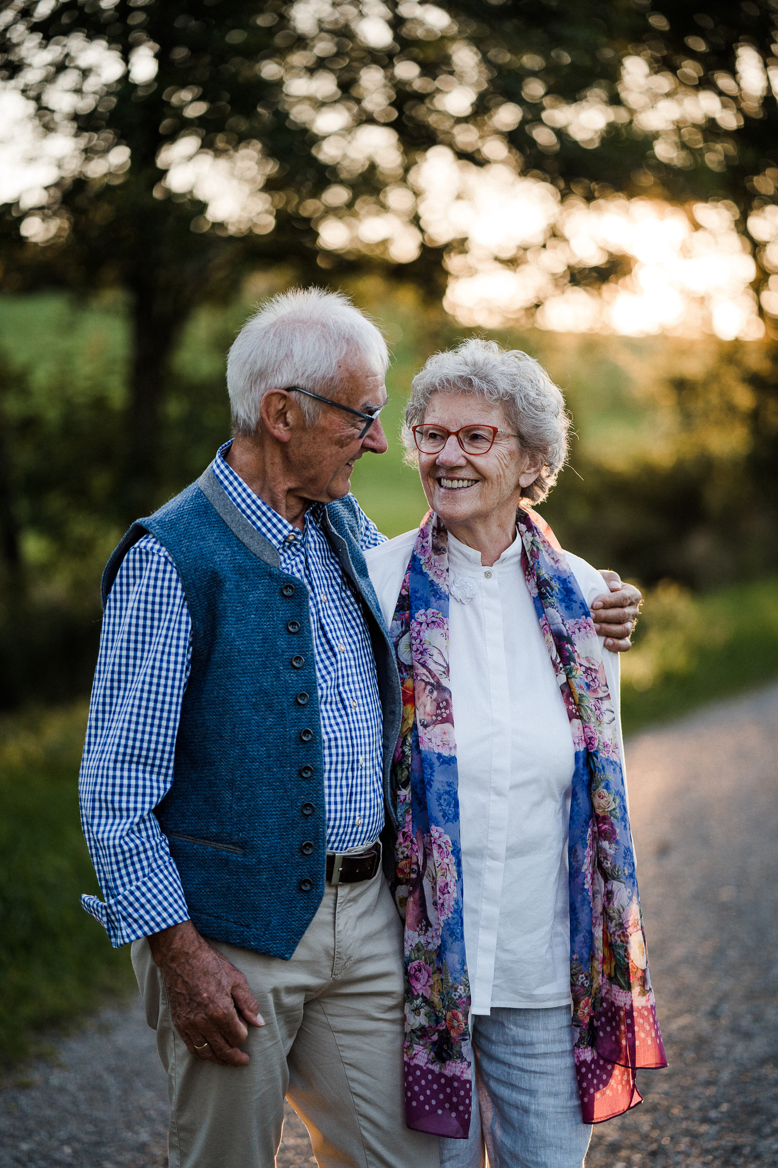 С бабушкой и дедушкой. Семейный, детский и женский фотограф в Германии, Трире