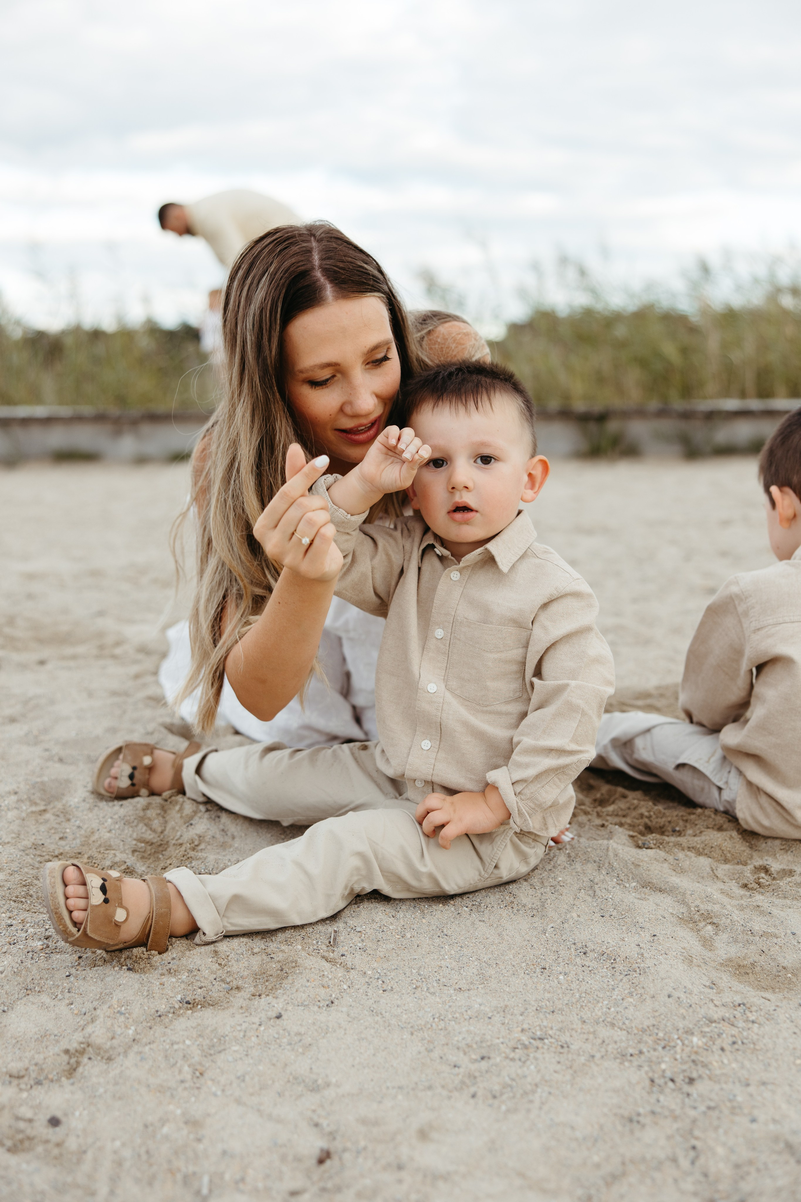 Familie Dujmović. Family photographer in Bern, Switzerland