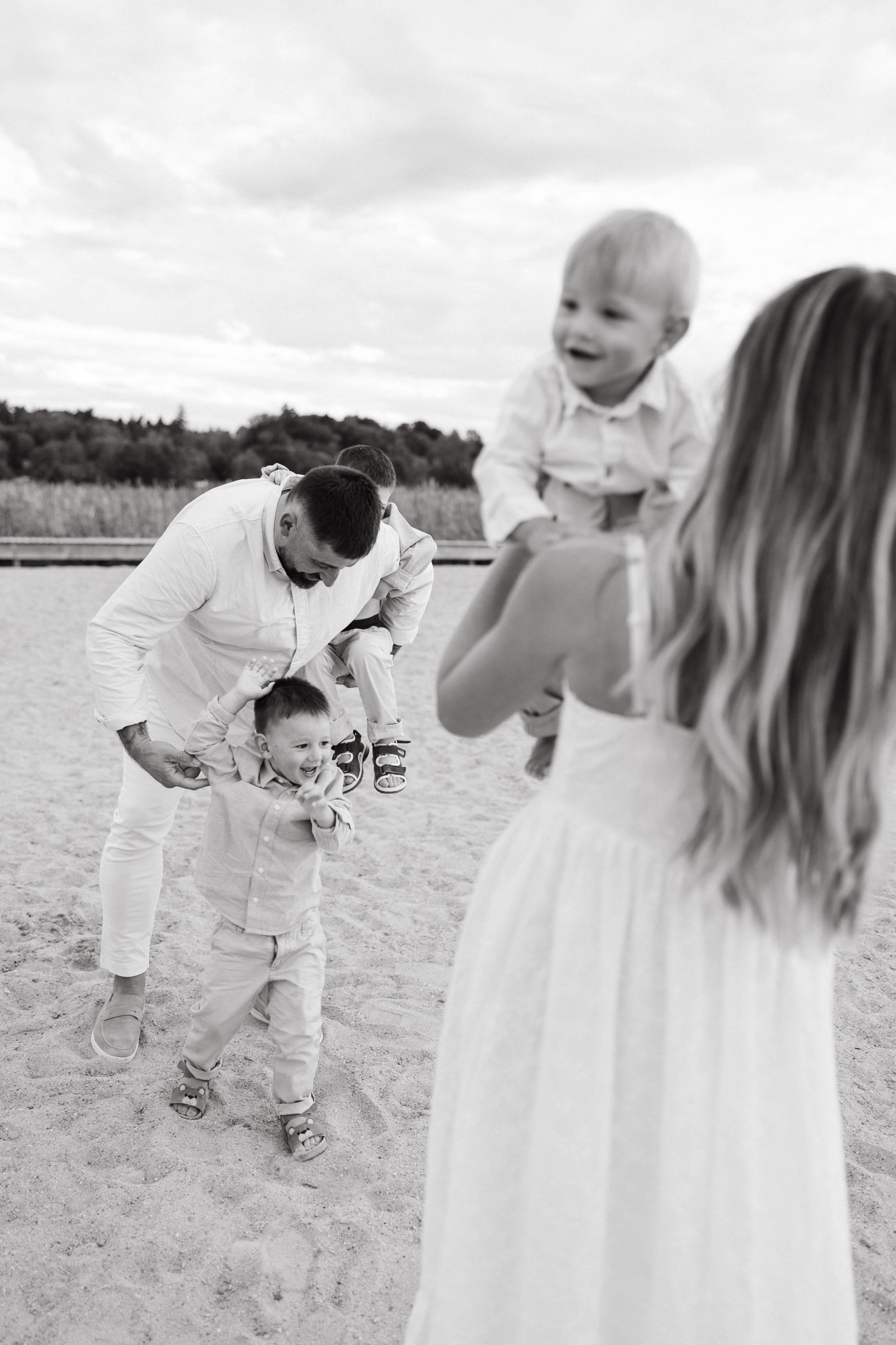 Familie Dujmović. Family photographer in Bern, Switzerland