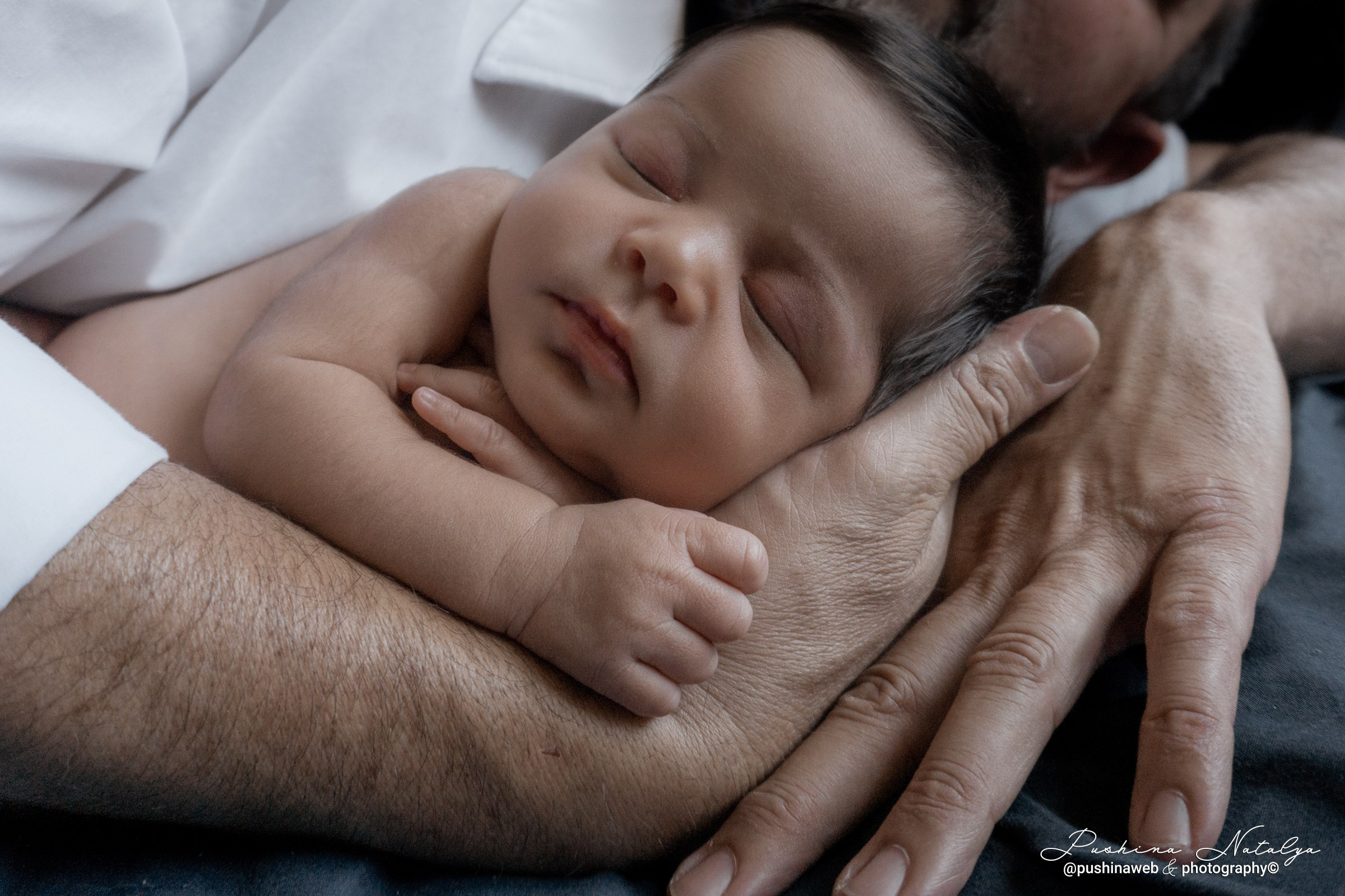 Newborn. Foto ritratti spettacolari, fotografo di famiglia a Verona, Vicenza, Venezia e Padova