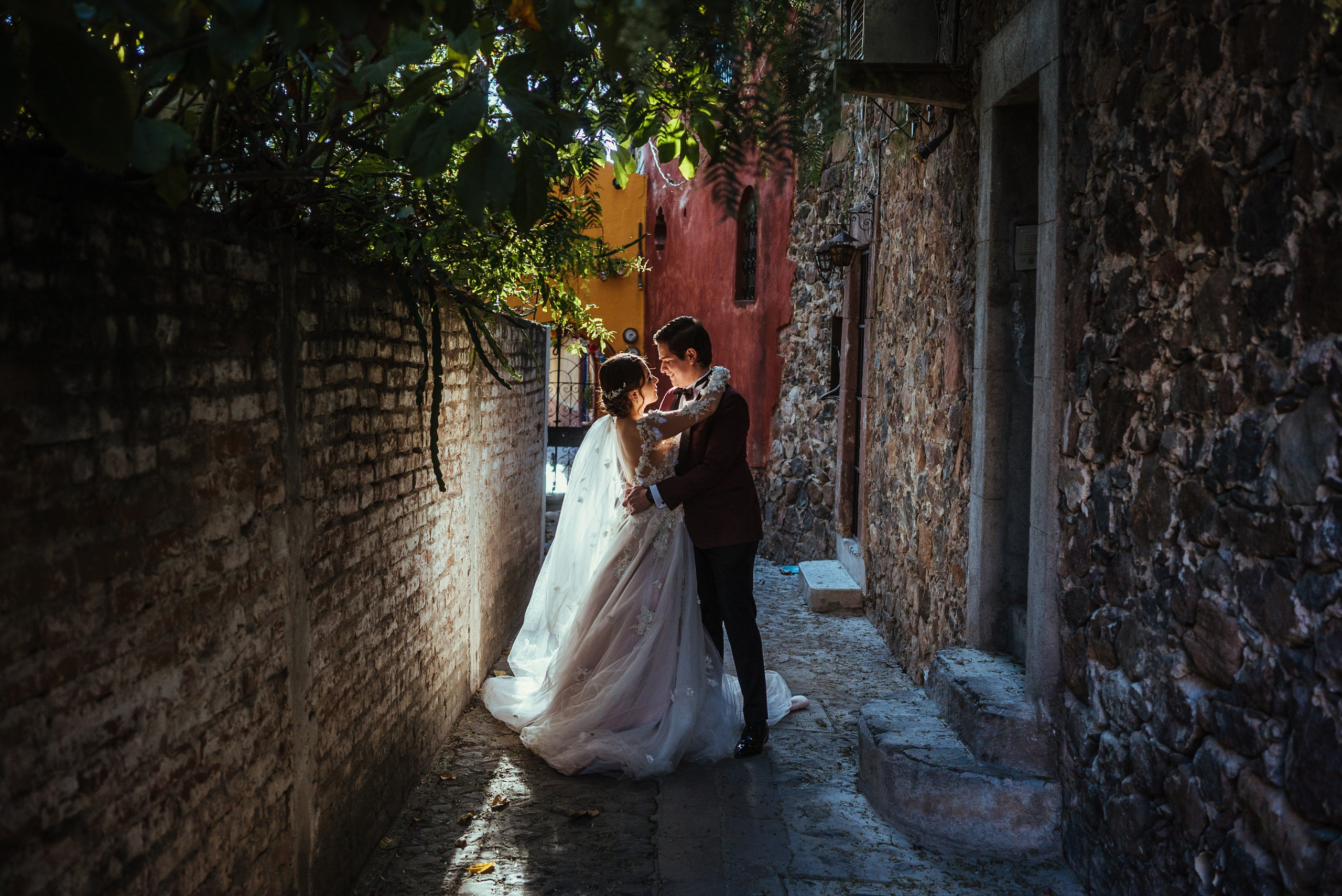 WEDDING PHOTOS. Wedding Photographer and Filmmaker in Guadalajara Mexico Abraham Linares