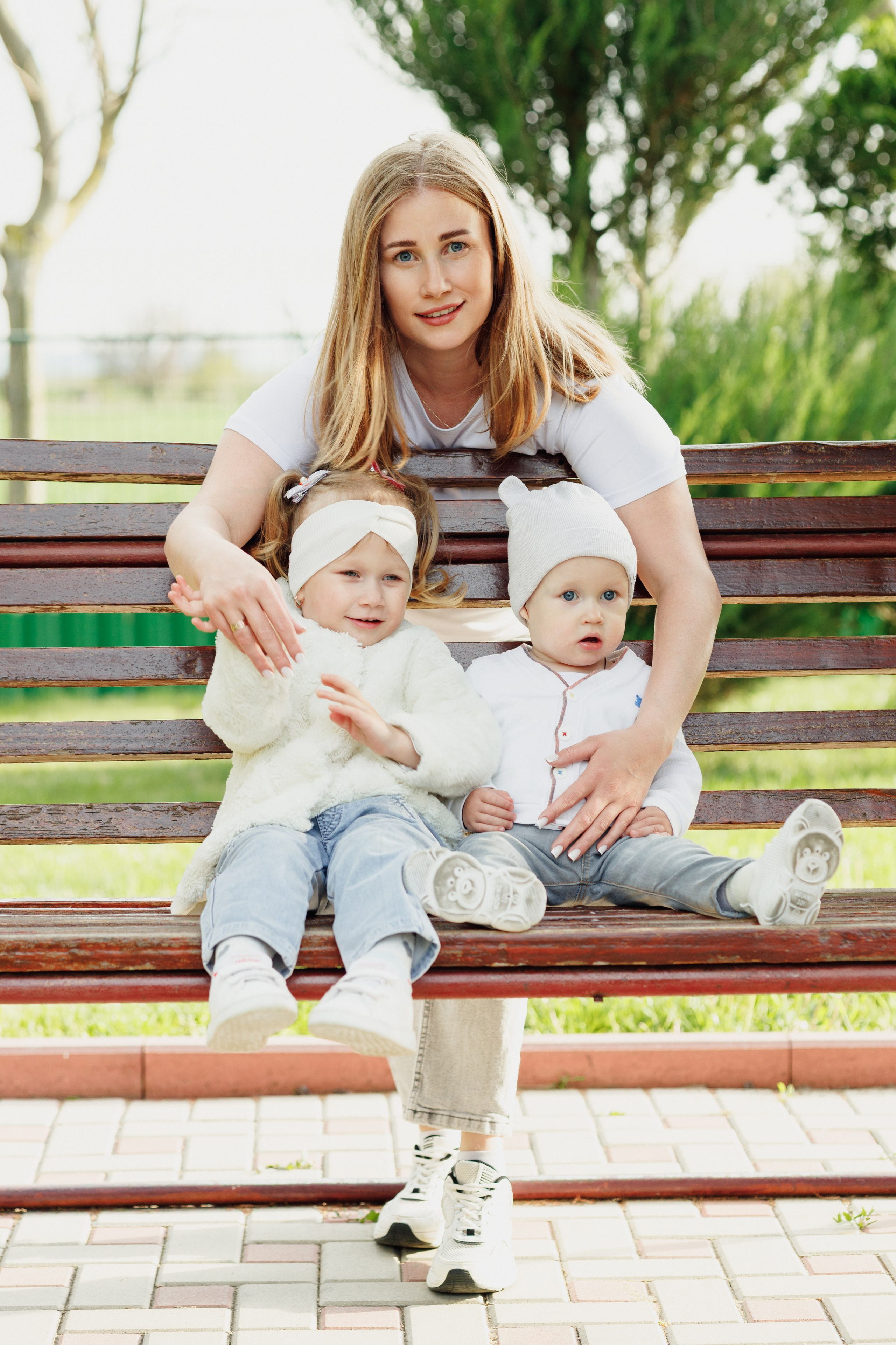 Familia Anton. Fotograful evenimentului tău