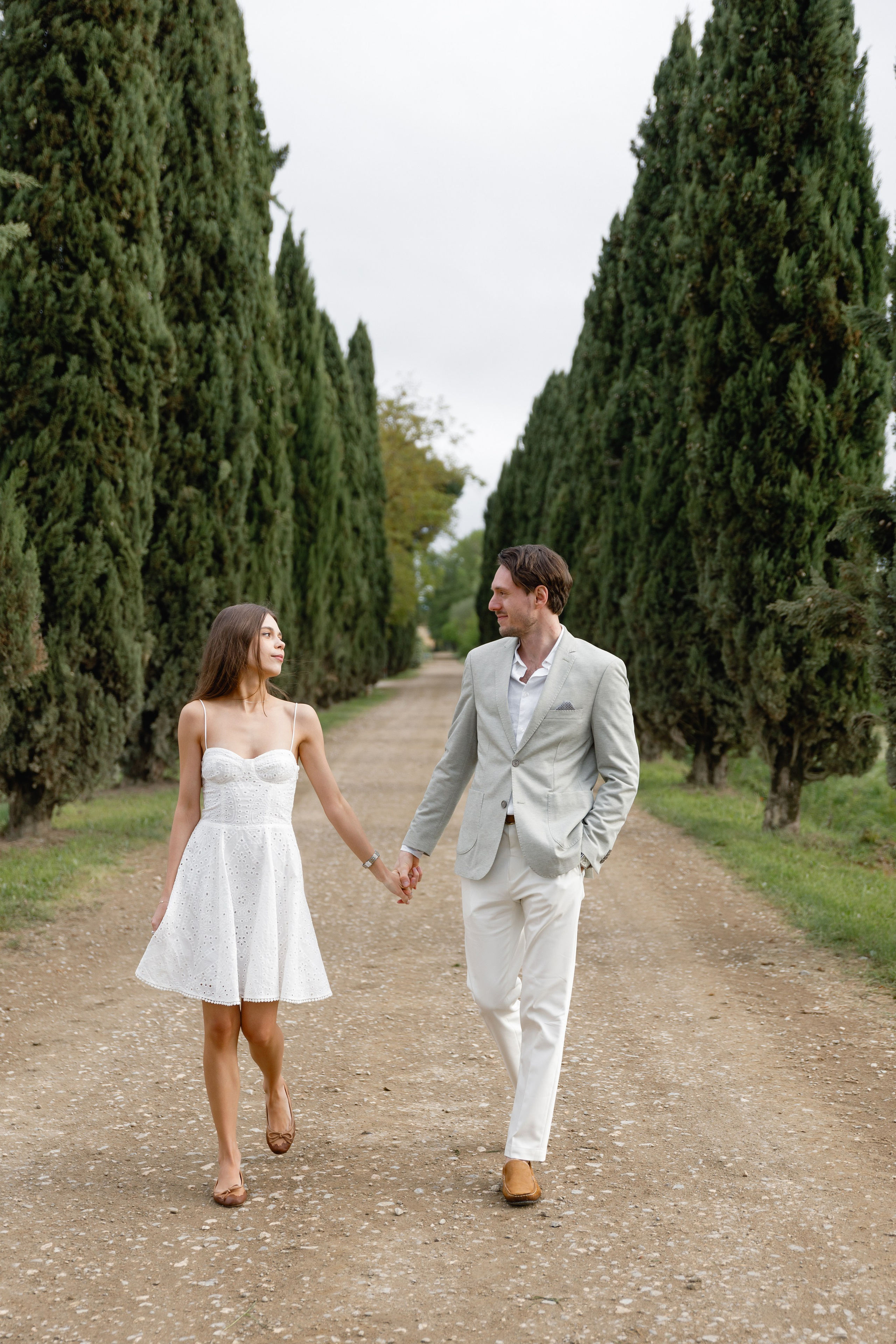 Wedding photographer Italy Rome, Tuscany, Lake Como, Sicily, Puglia. Wedding Photographer Rome Tuscany Como Sicily Puglia Amalfy Italy- Oksana Savenchuk