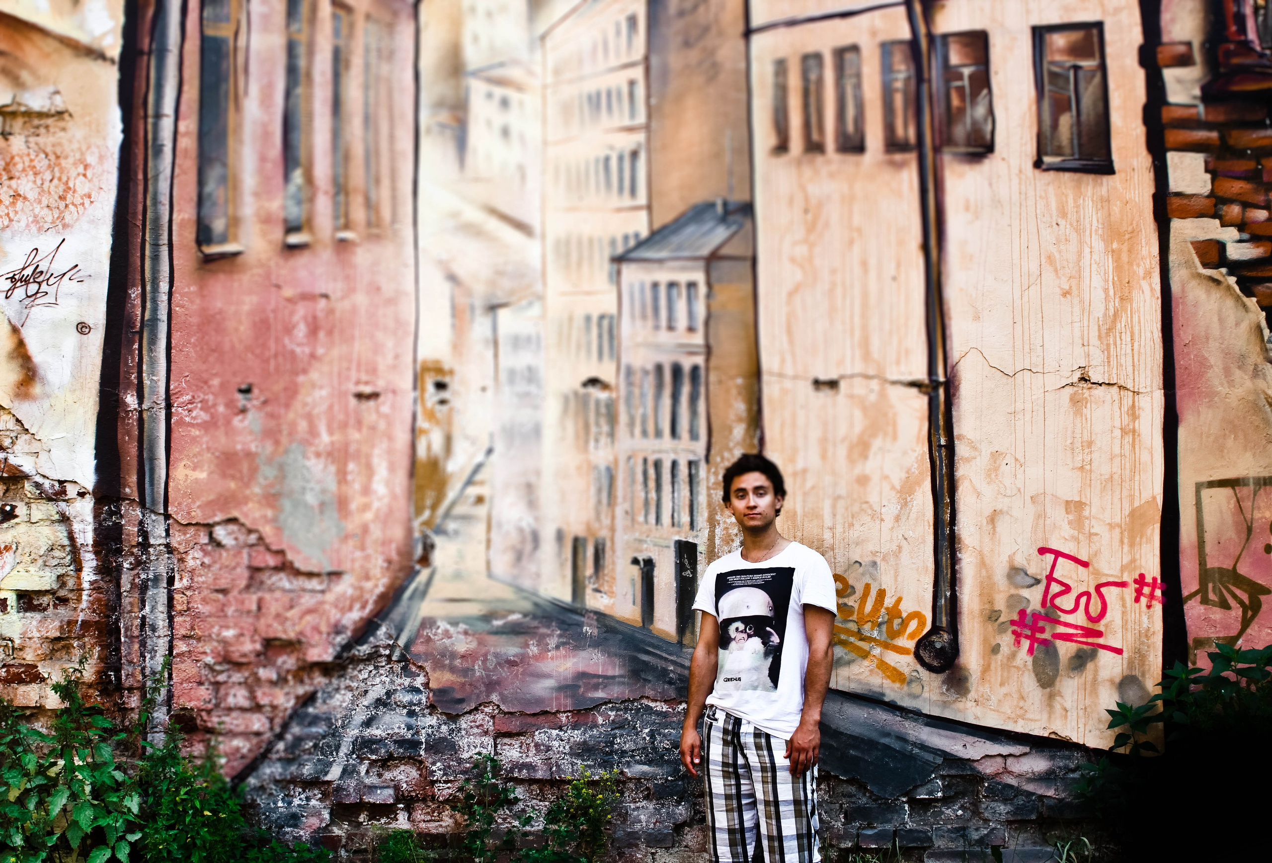 2011. Стрит-фотография, полная абсурда, идиотизма и красоты