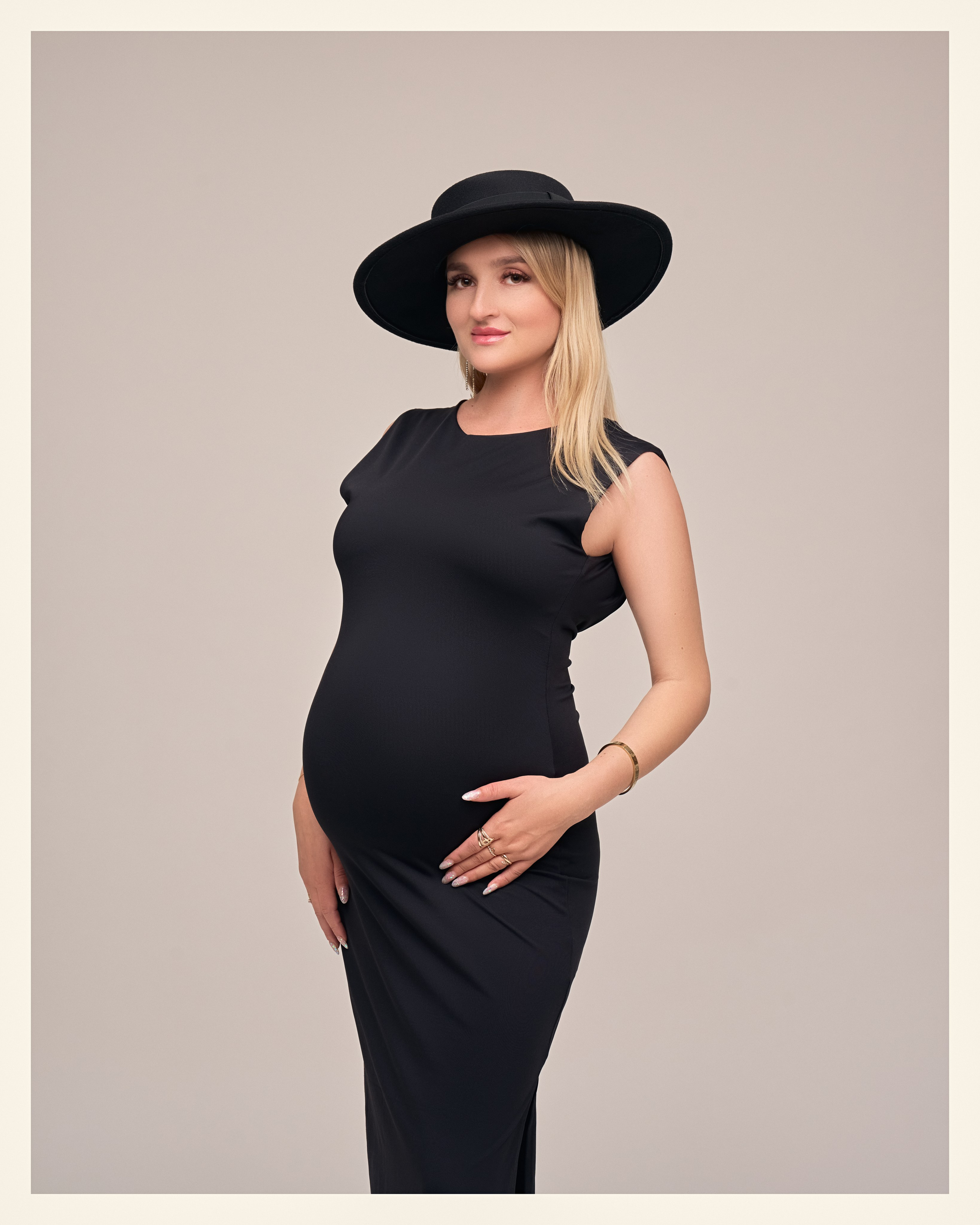 Fotograf, Stuttgart. Portrait, porträt, art, sedcard, studiofotograf stuttgart