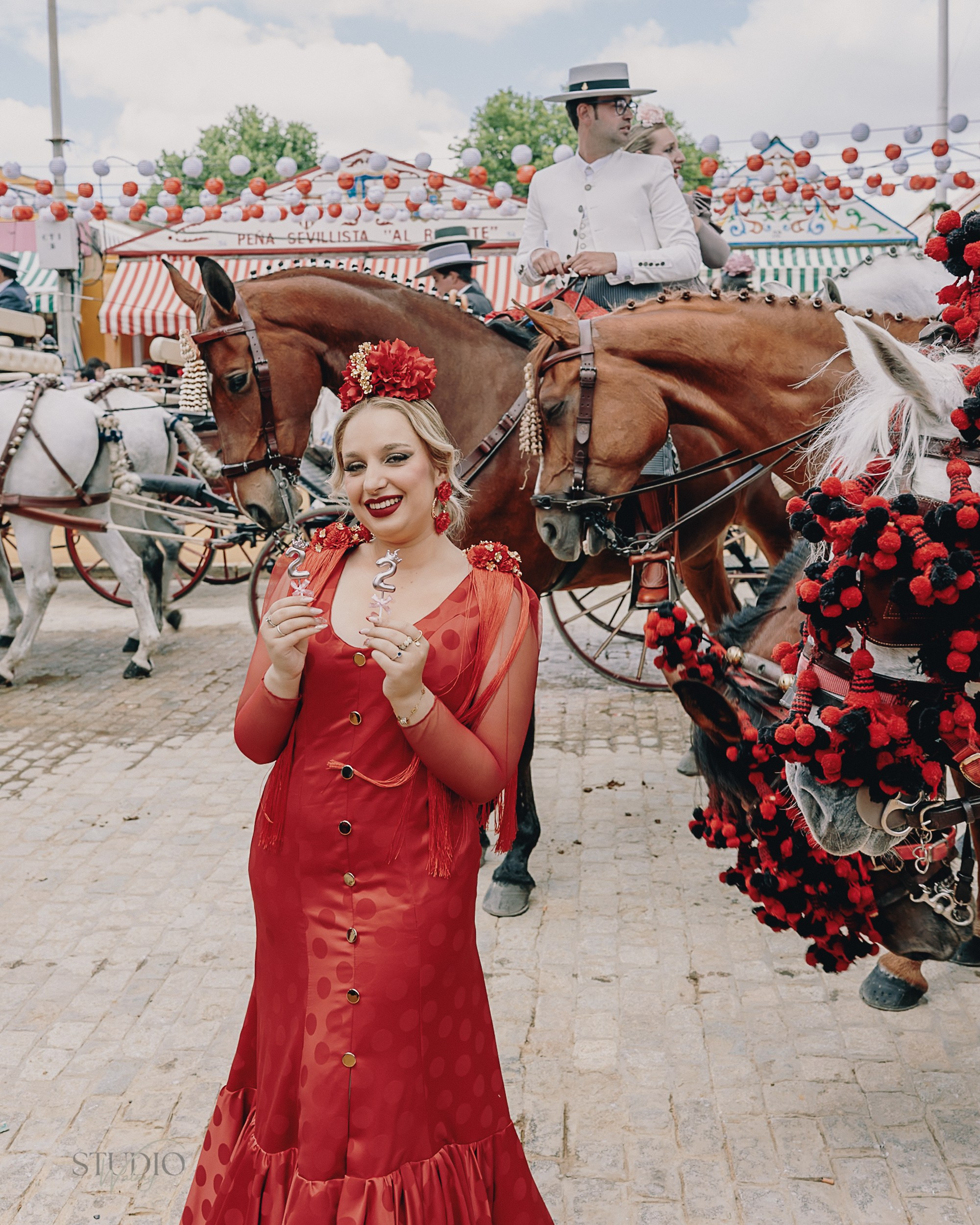 Sesión de fotos en feria de Abril de Sevilla. Inicio
