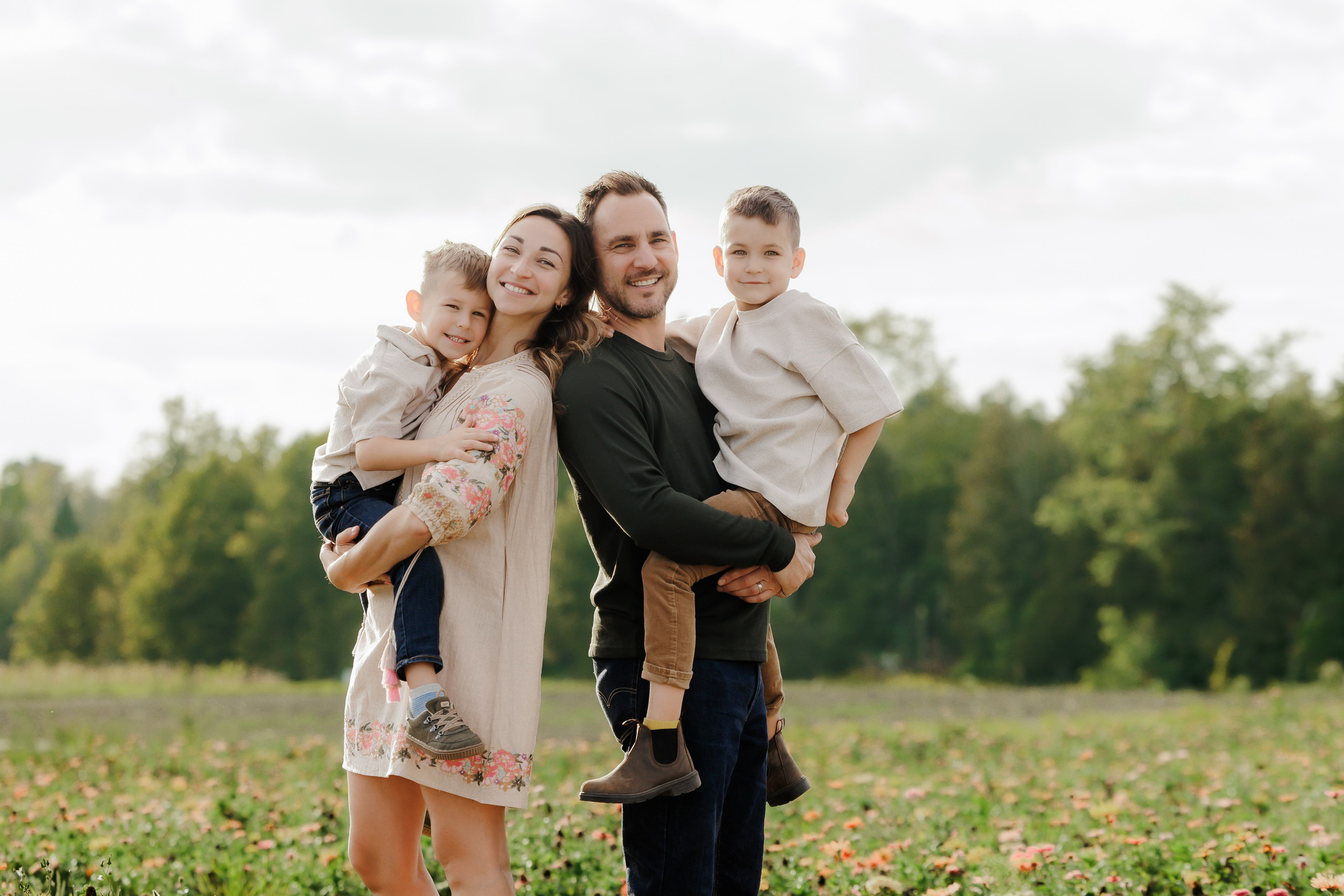 Families. Portrait and Personal Brand Photographer in Simcoe County, Ontario, Bobbi-jo Stuart