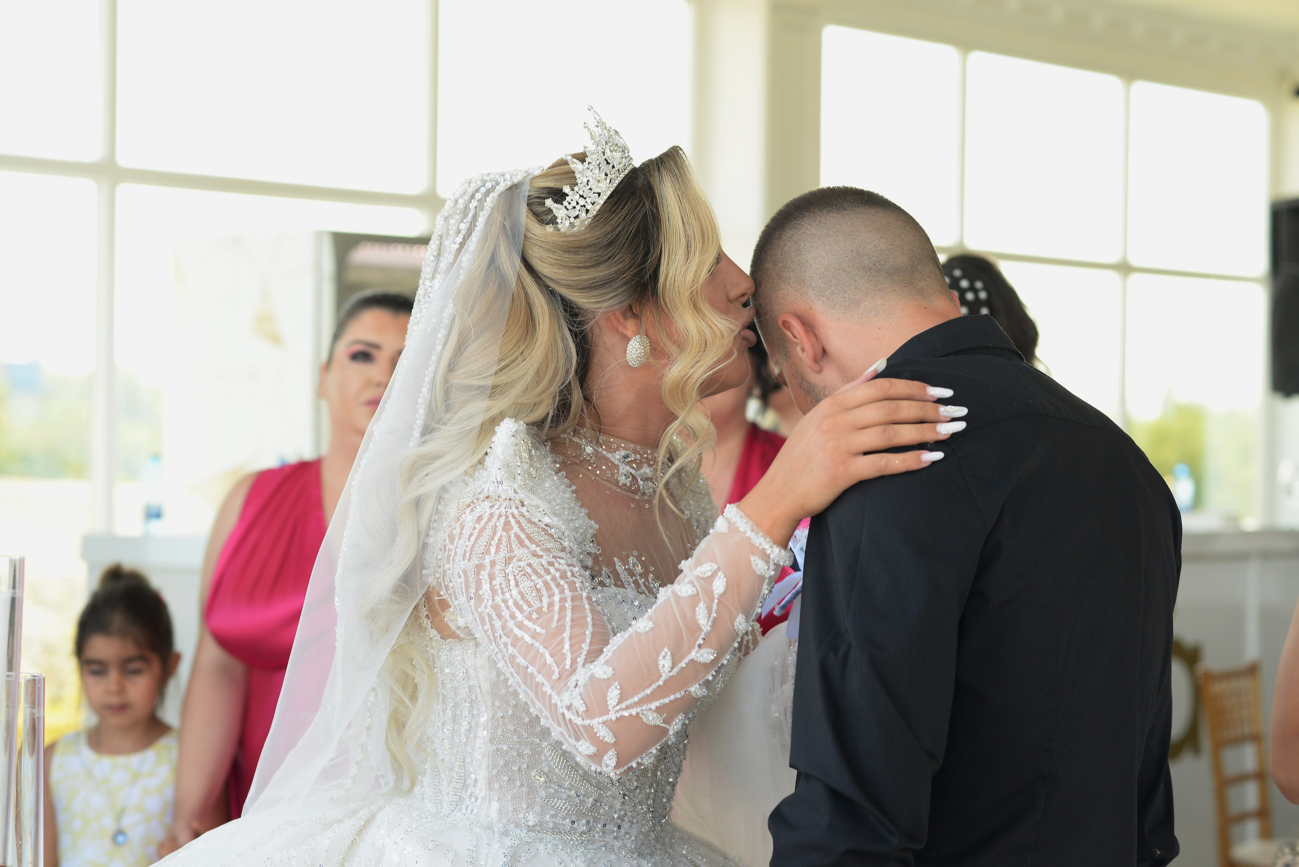 BYZO MEDIA. PETRU BYZO - family and children photographer in ROMANIA