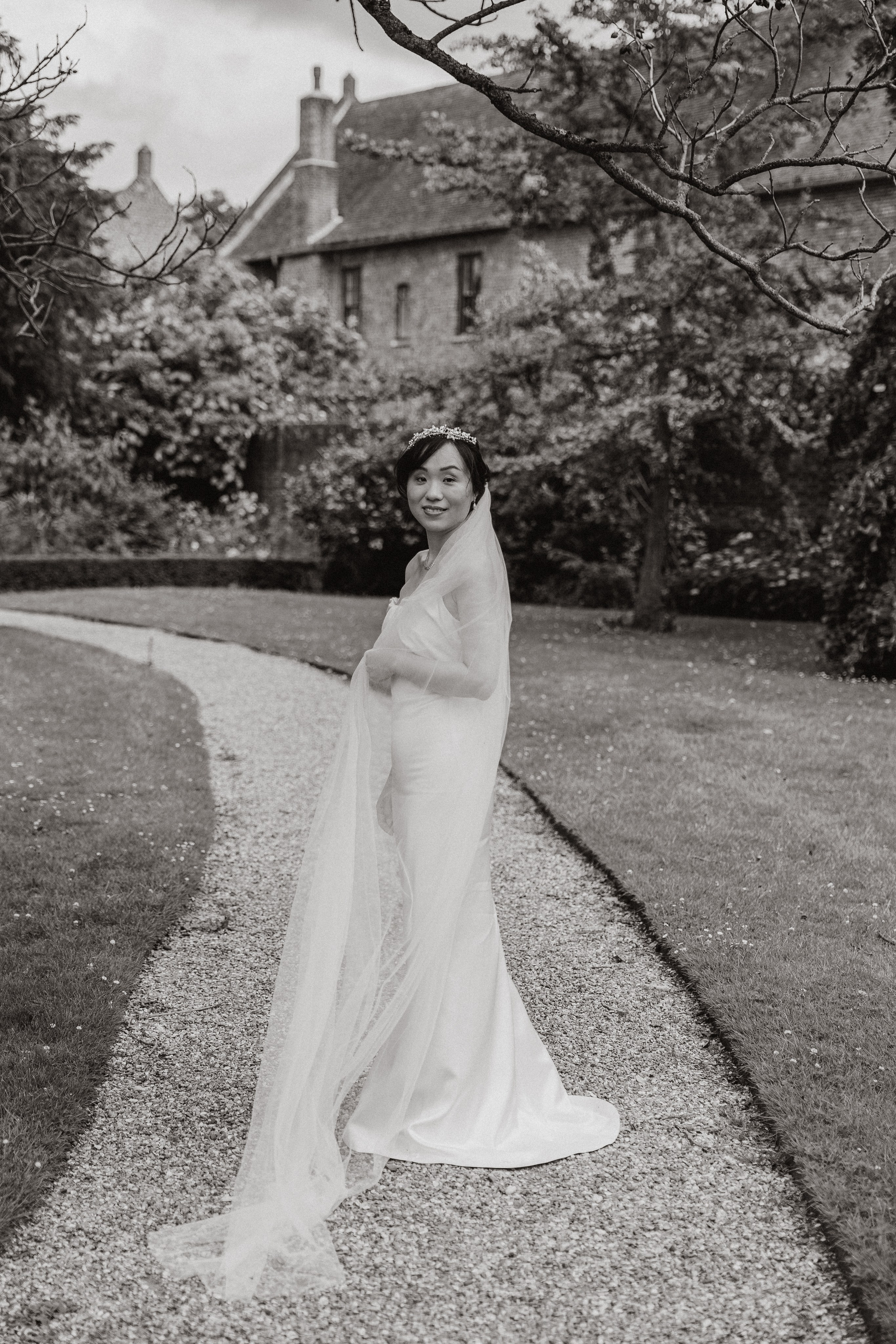 Couples|Elopement|Weddings. PHOTOGRAPHER IN LONDON