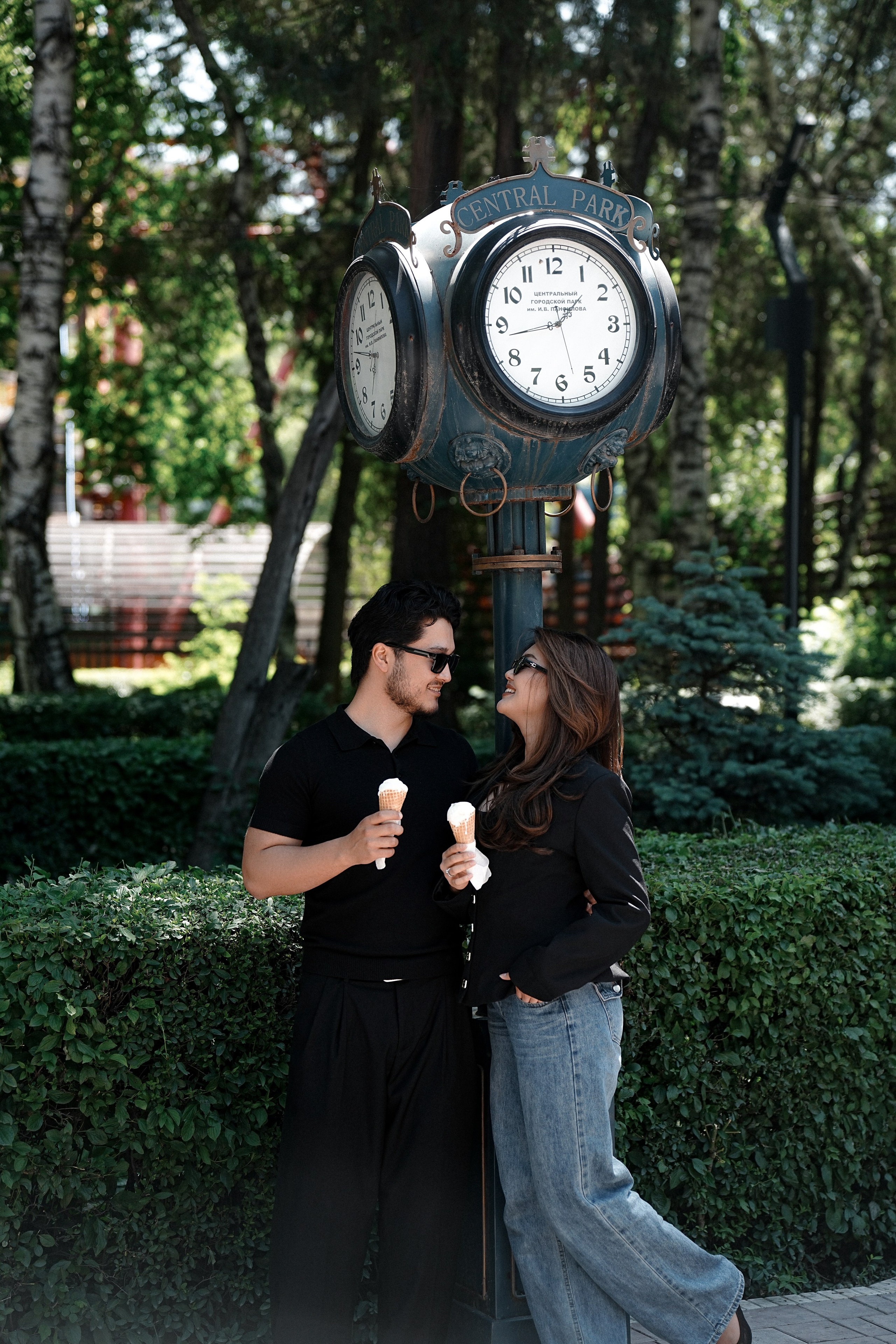 Love. Sariev