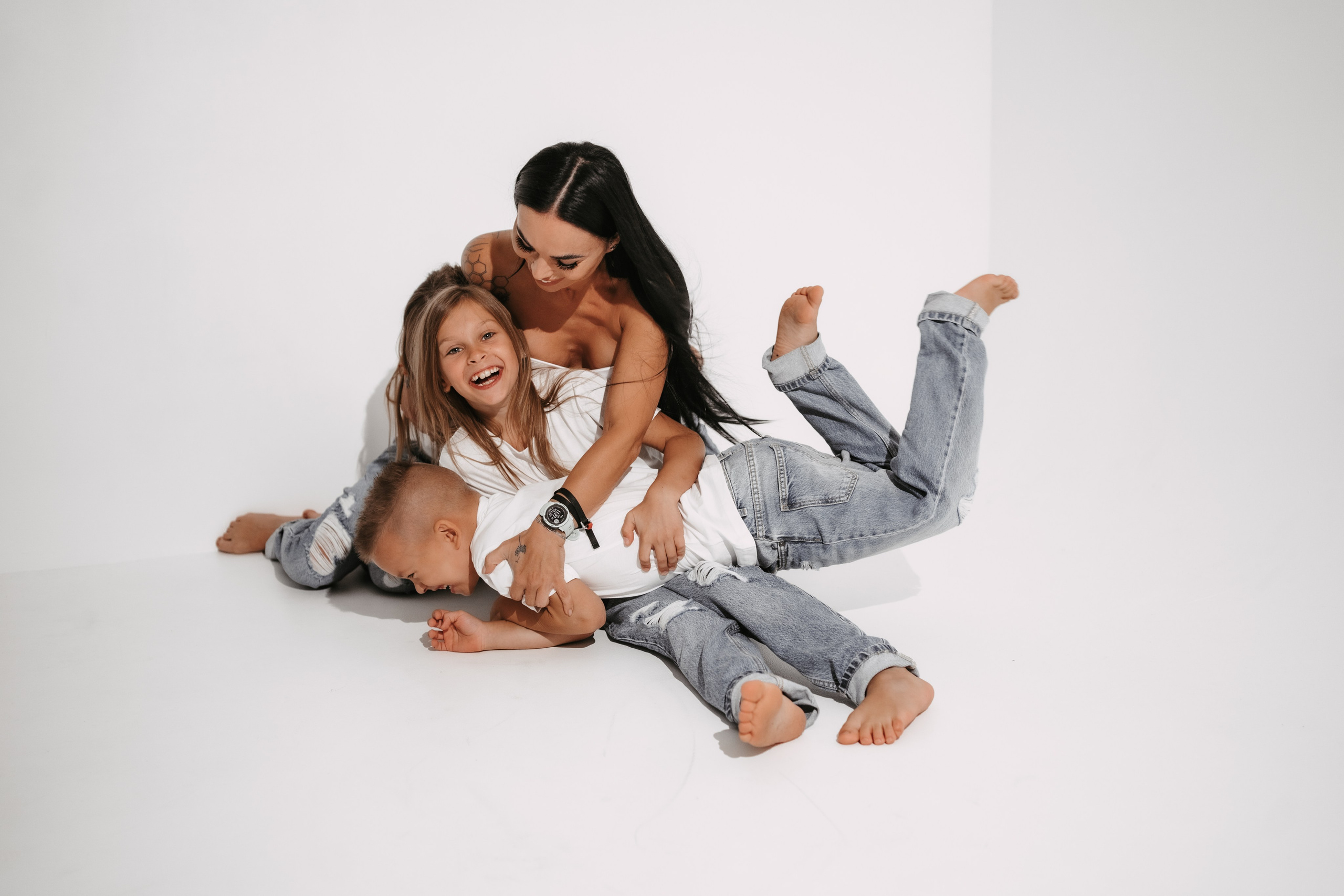 Ģimenes fotosesija. Sieviešu fotogrāfe Nadja Kraukle