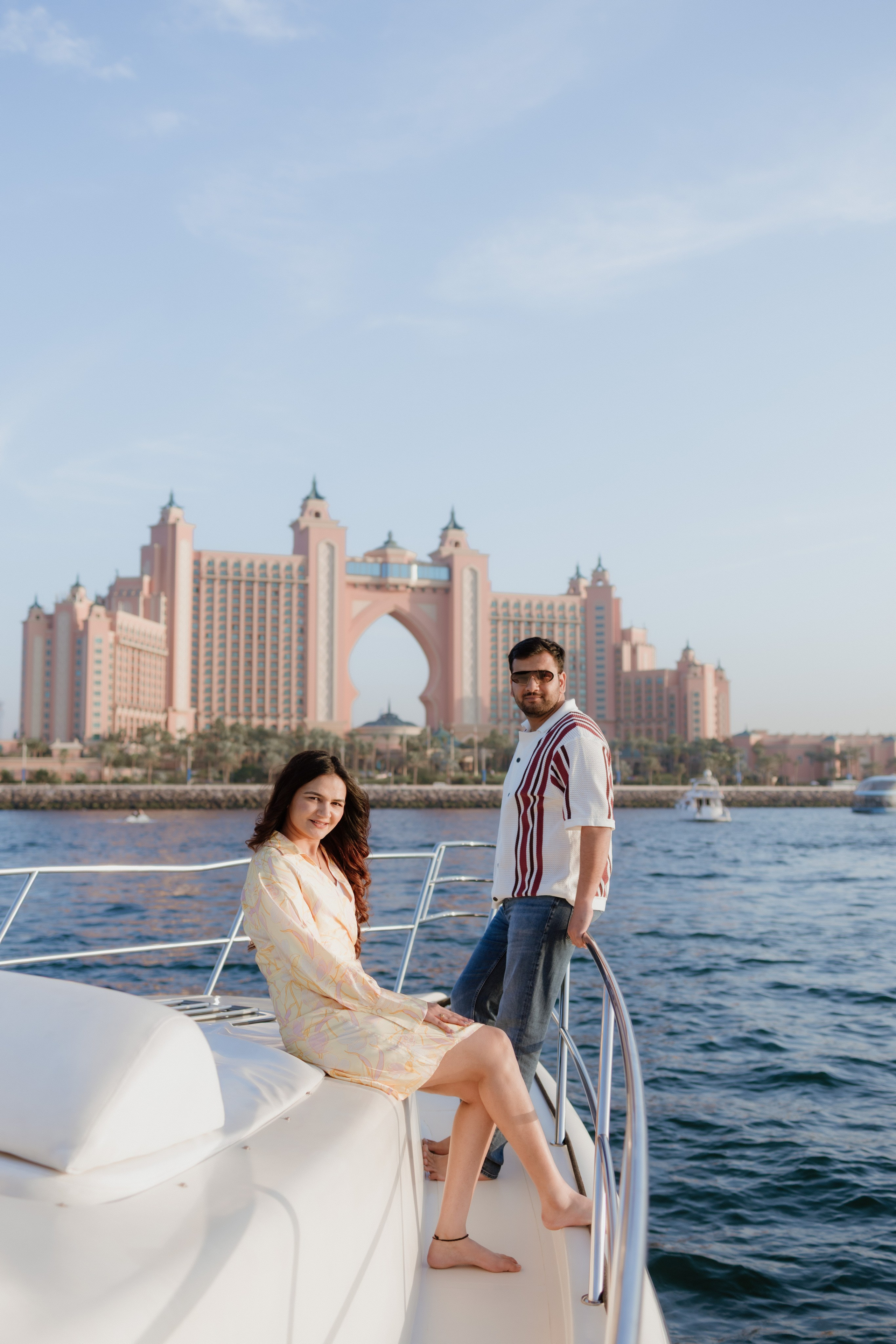 COUPLE SESSIONS. Love Emotions Weddings