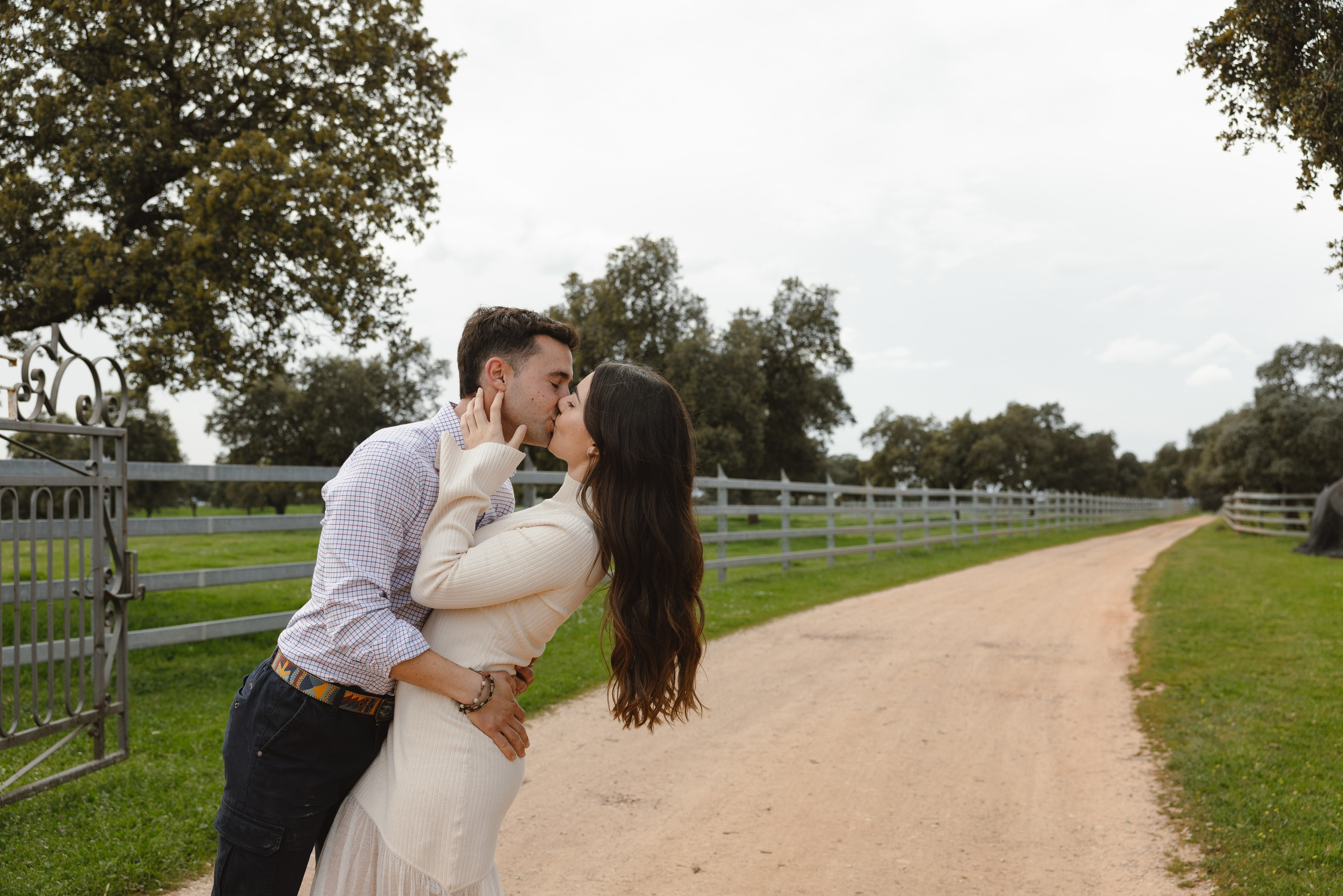 PREBODA EN UNA GANADERÍA DE TOROS. Fotógrafo y Videógrafo de bodas y eventos