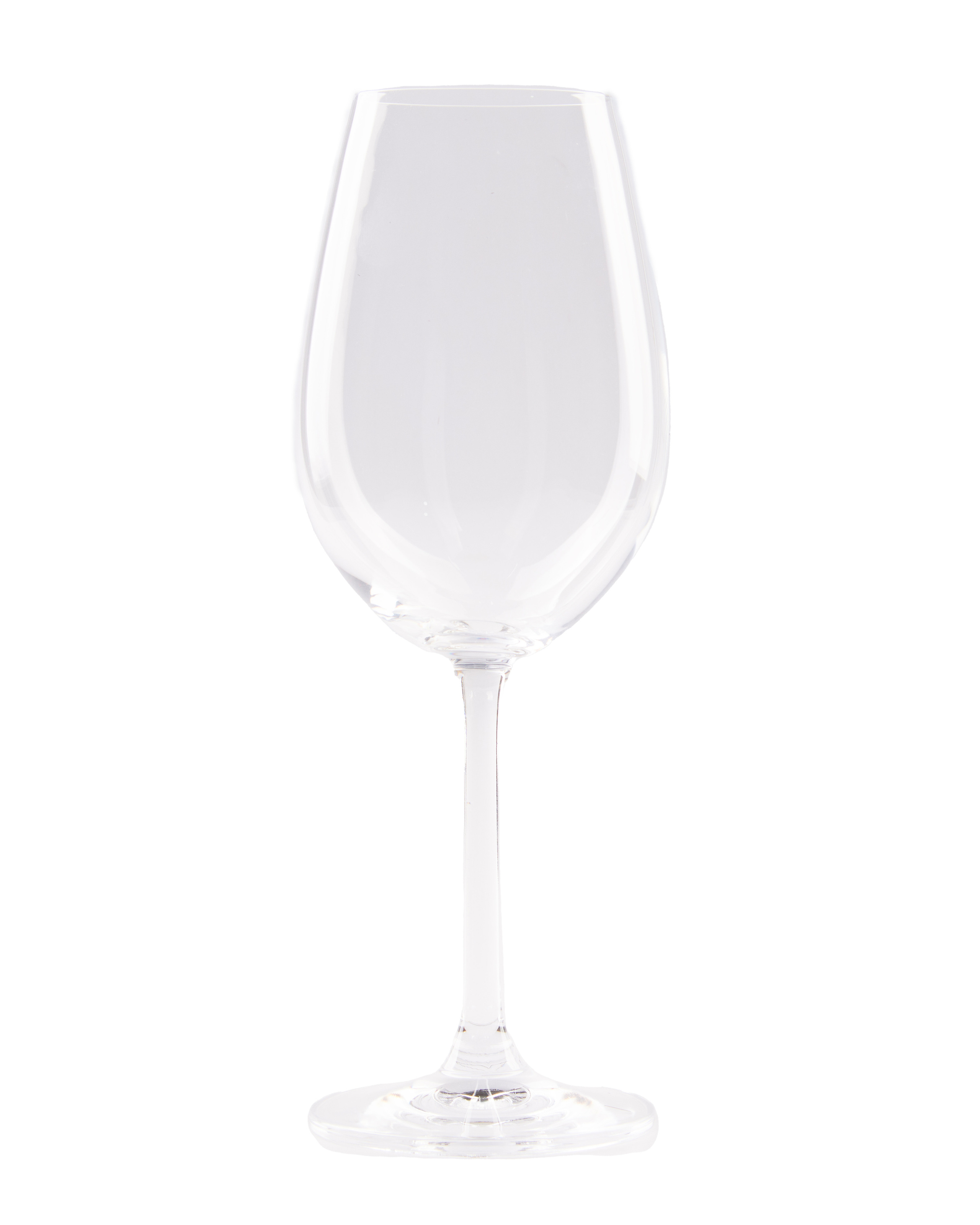copa de vino transparente fondo blanco minimalista