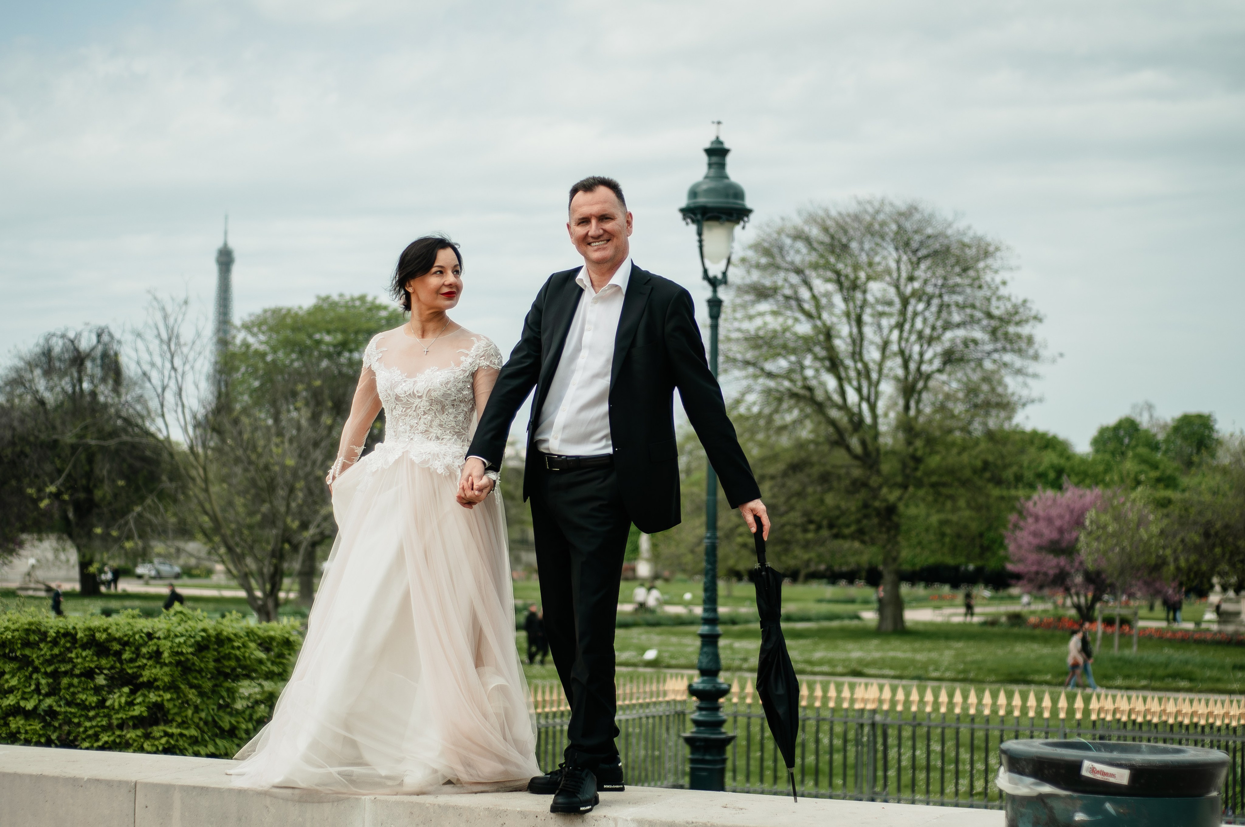 Wedding anniversary photoshoot. Paris photographer — Polina Osipova