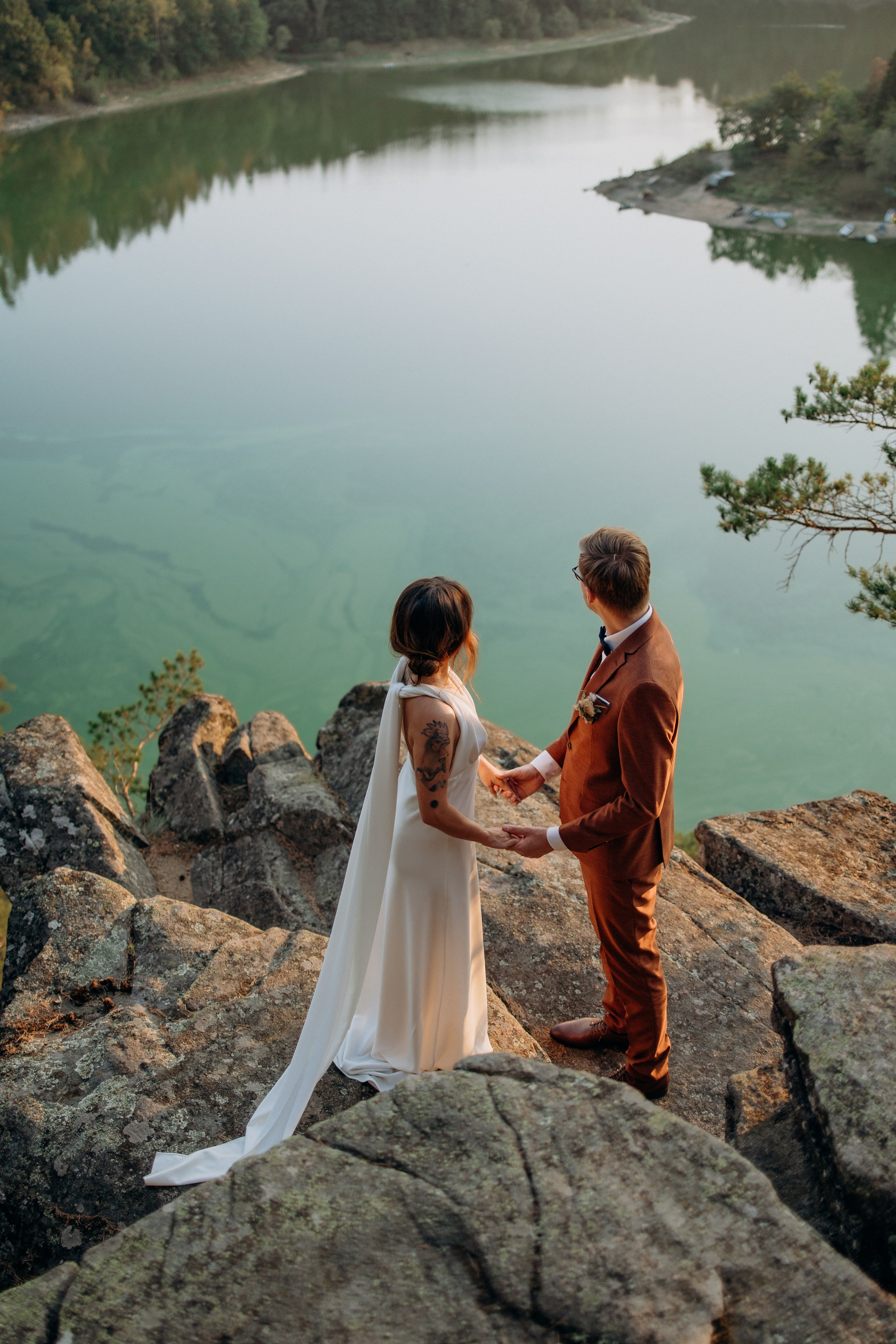 Wedding moments from Maly Oslov