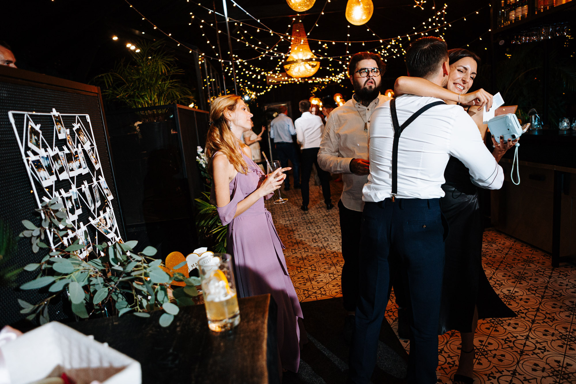 Kāzas svinības restorānā Herbārijs