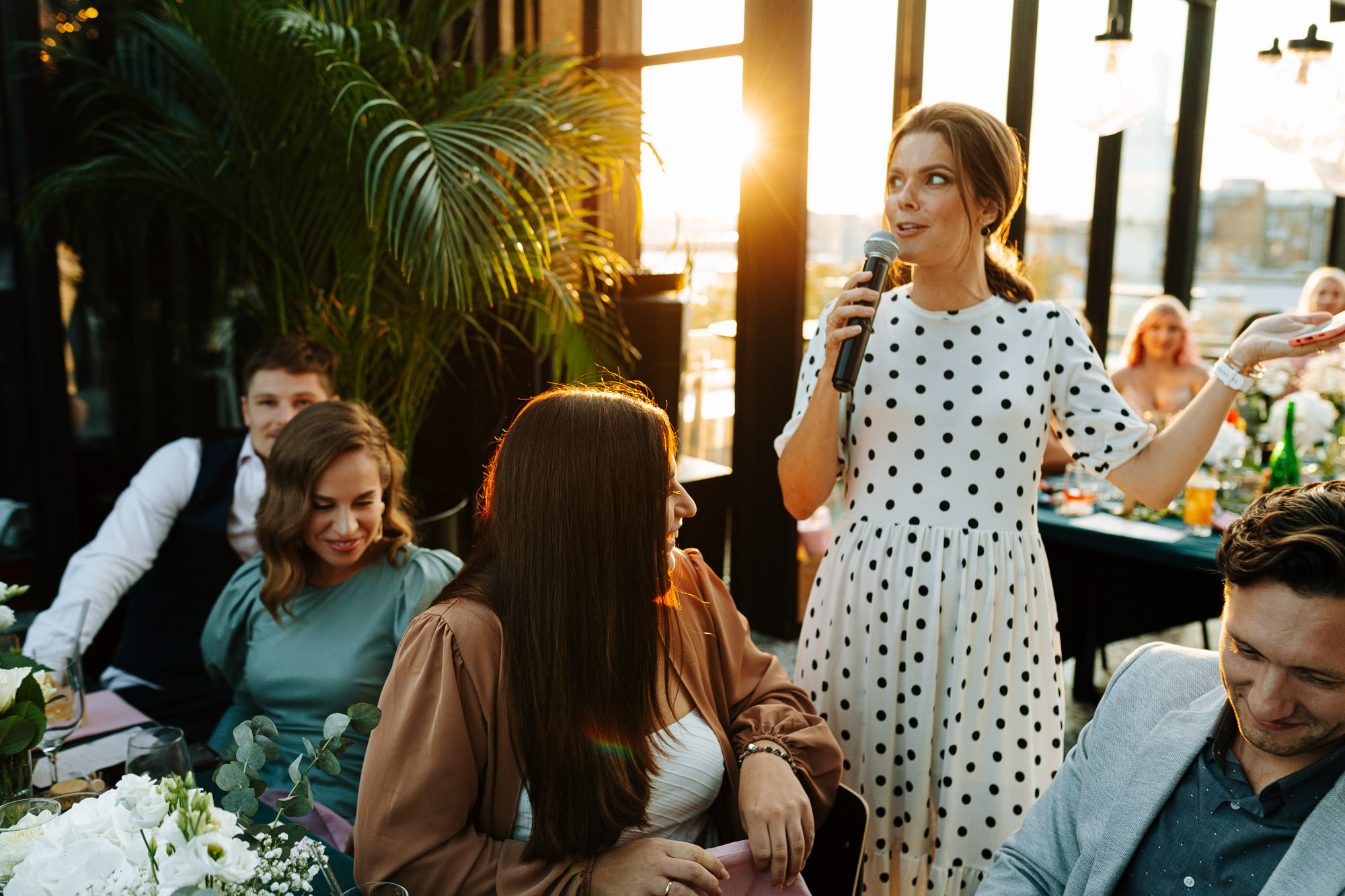 Kāzas svinības restorānā Herbārijs