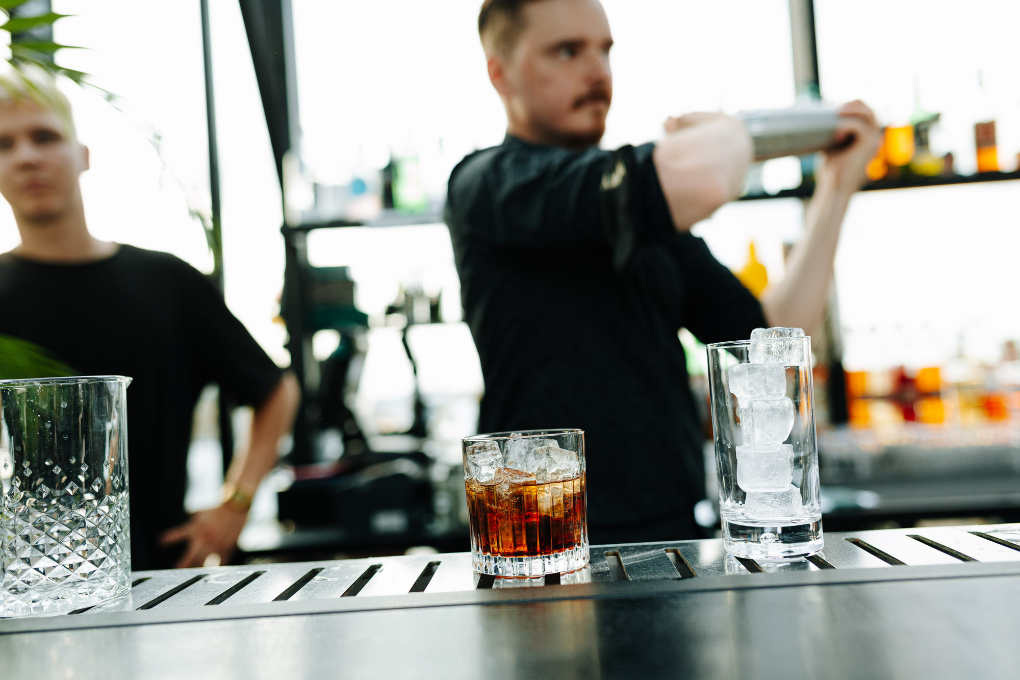 Kāzas svinības restorānā Herbārijs