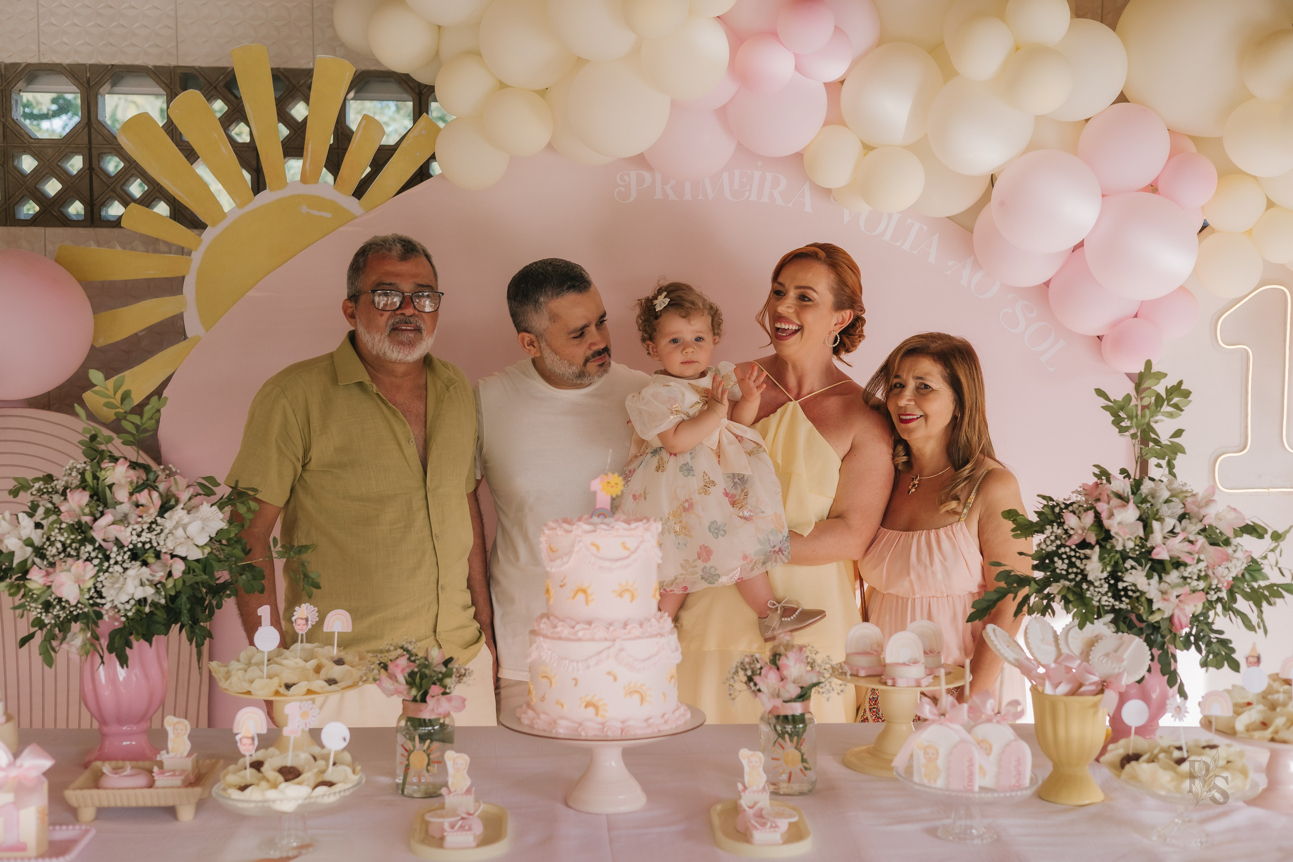 Aurora — 1 ano. Fotógrafo Richard Silvestre — Casamentos na Bahia