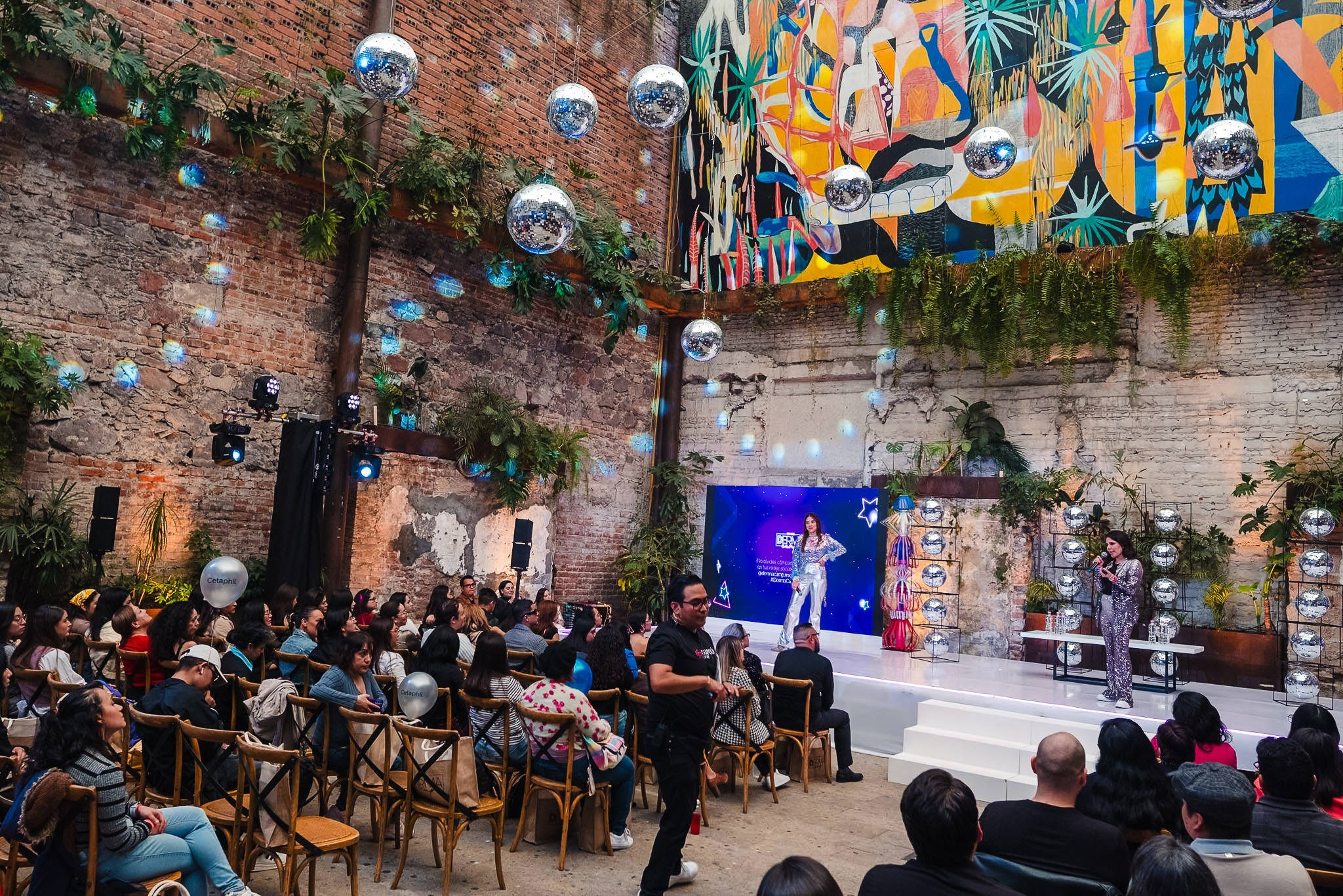 Dermacamp / Chapulin Agency. Wedding and family photographer in Mexico City