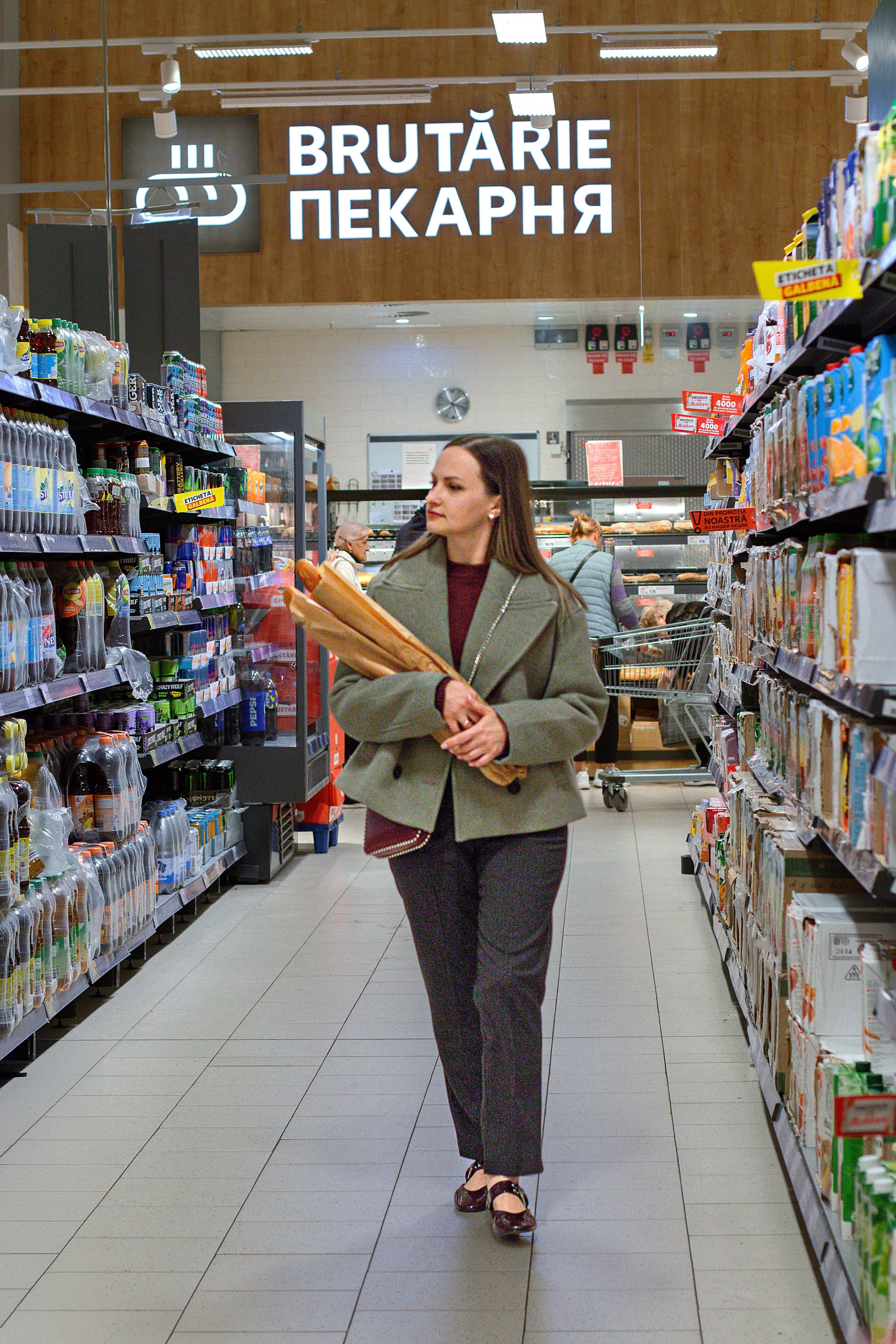 Супермаркет. Детский и семейный фотограф в г. Бельцы