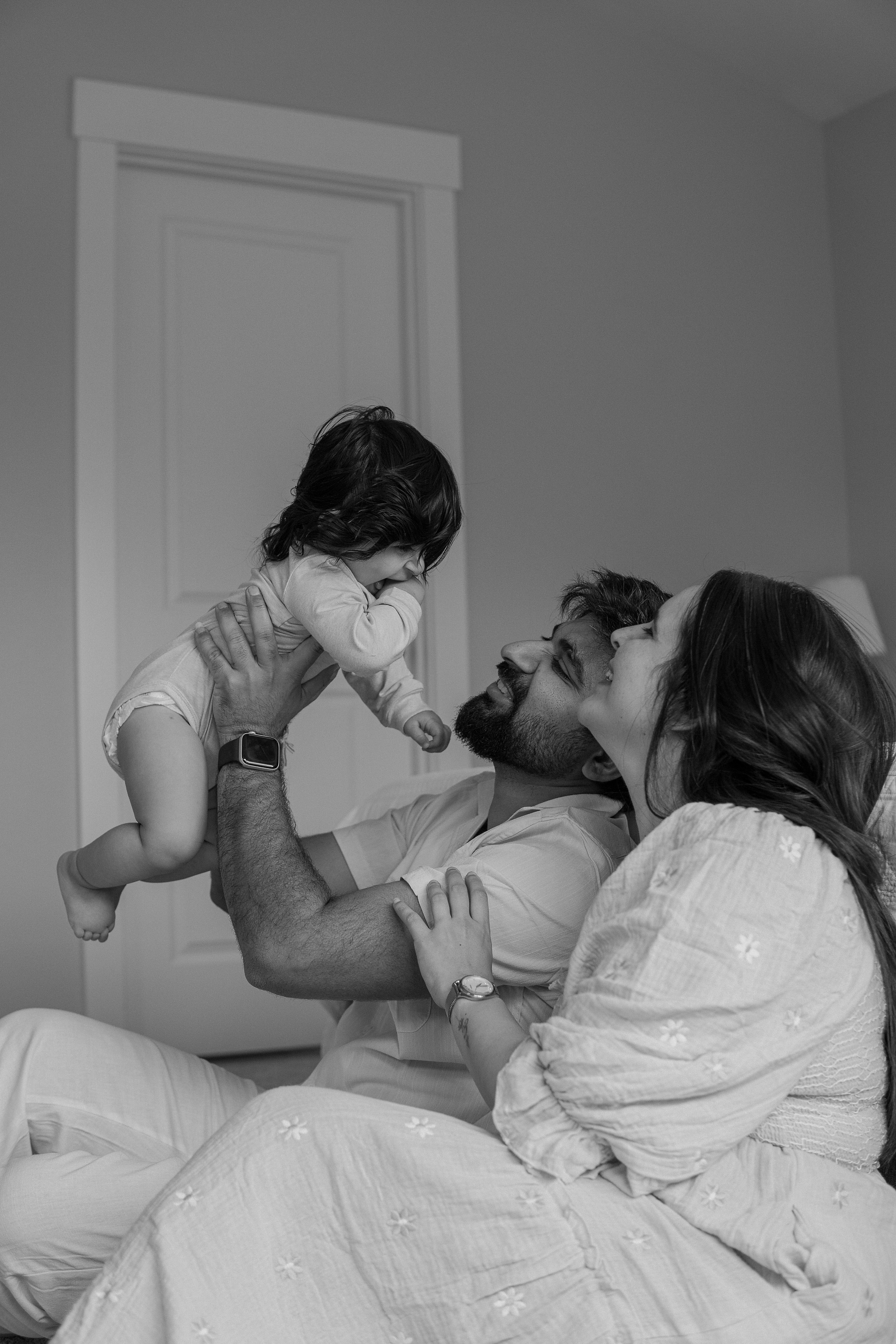 Urvi’s family. Photographer in Washington Sophia D