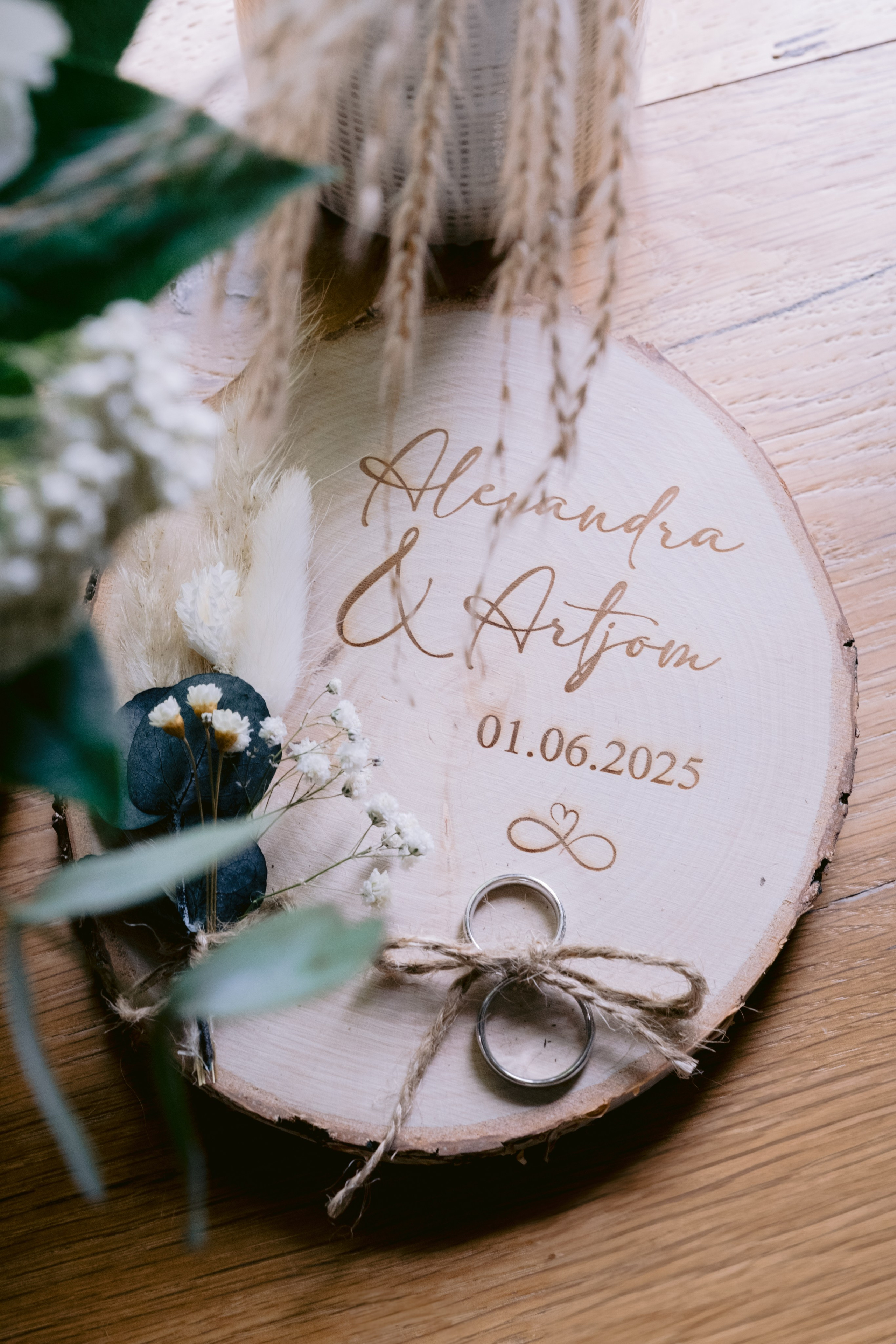 Artjom and Alex. Wedding photography — EMU Photos