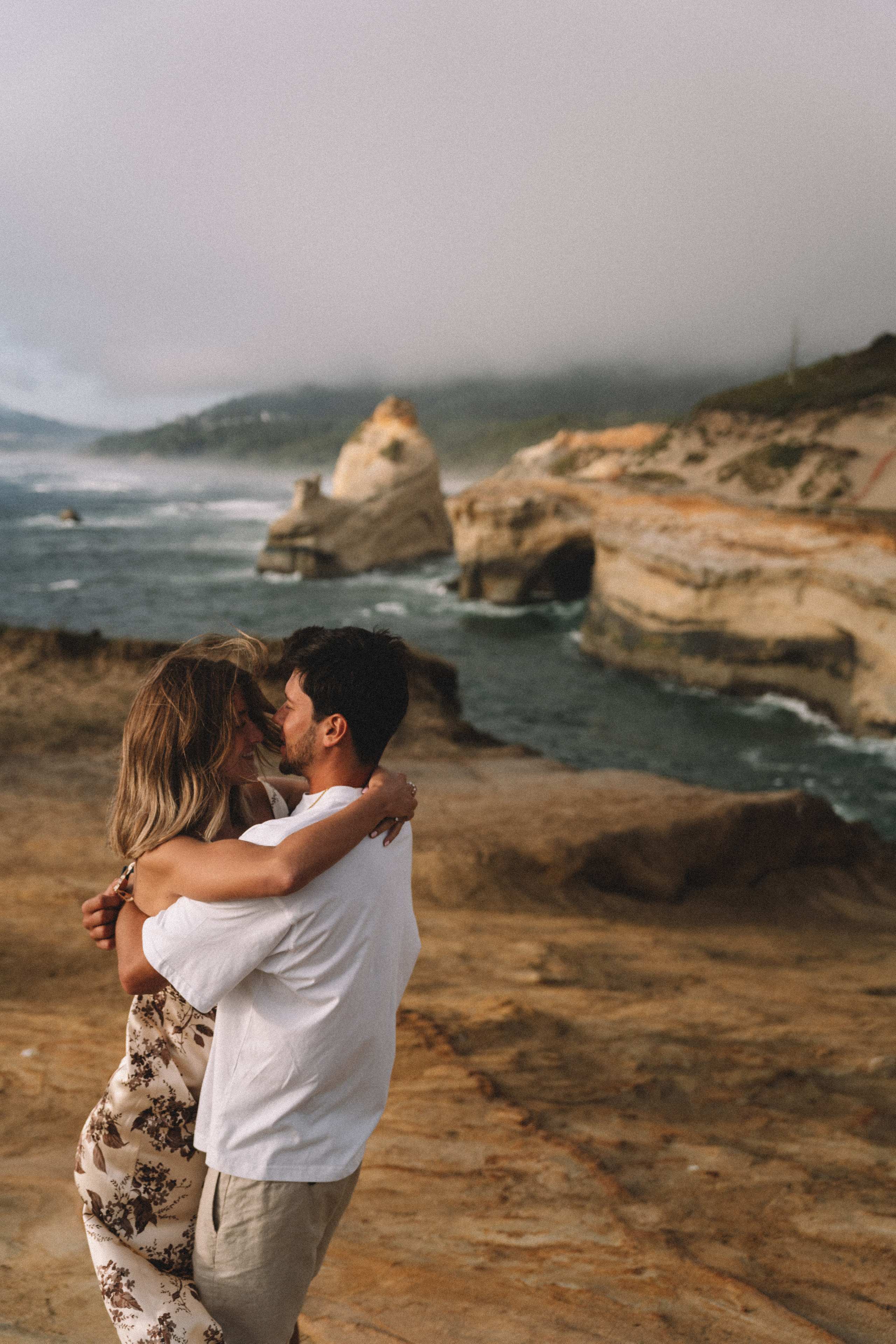 Lera & Slavik. Wedding, family and portrait photographer in Portland