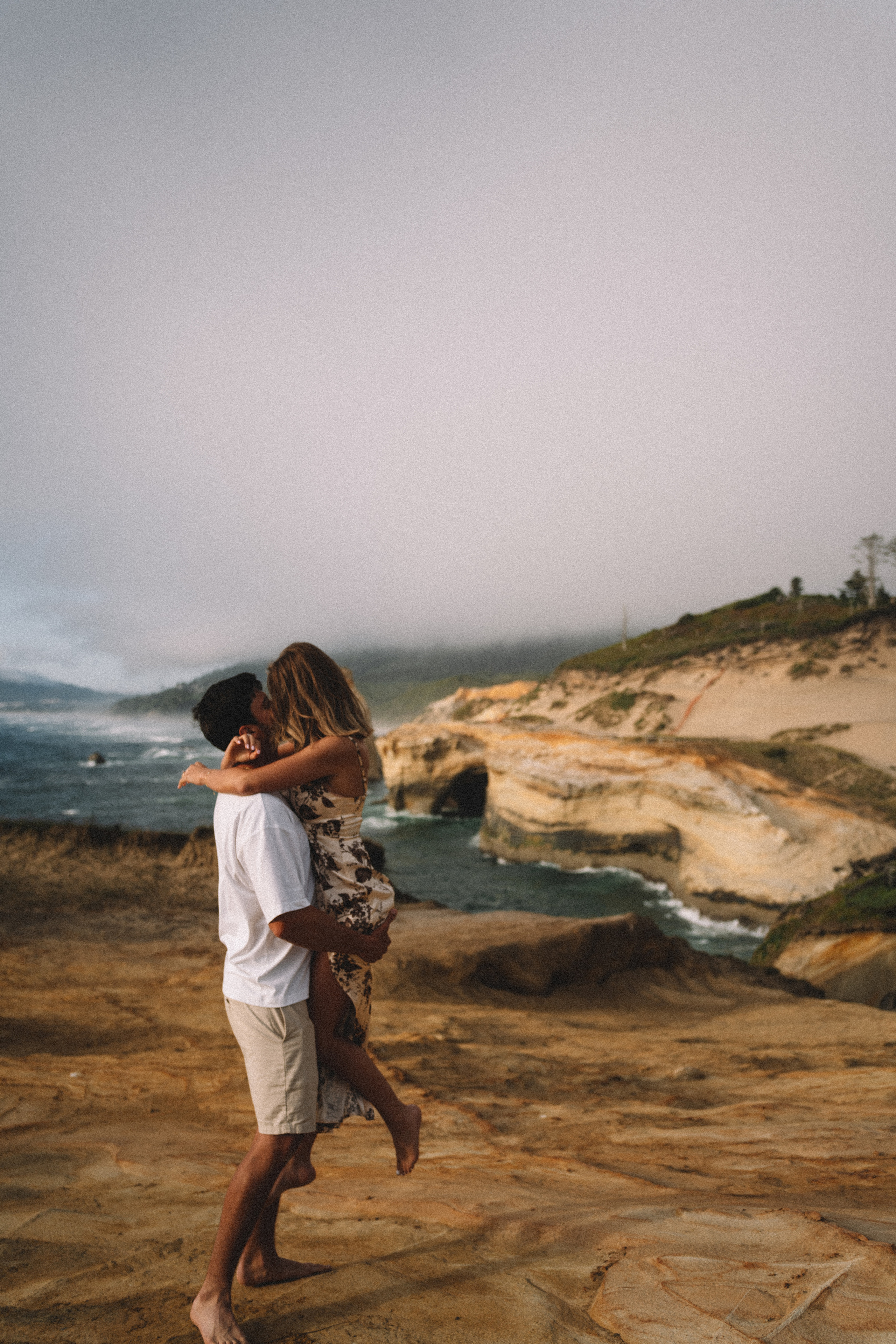 Lera & Slavik. Wedding, family and portrait photographer in Portland