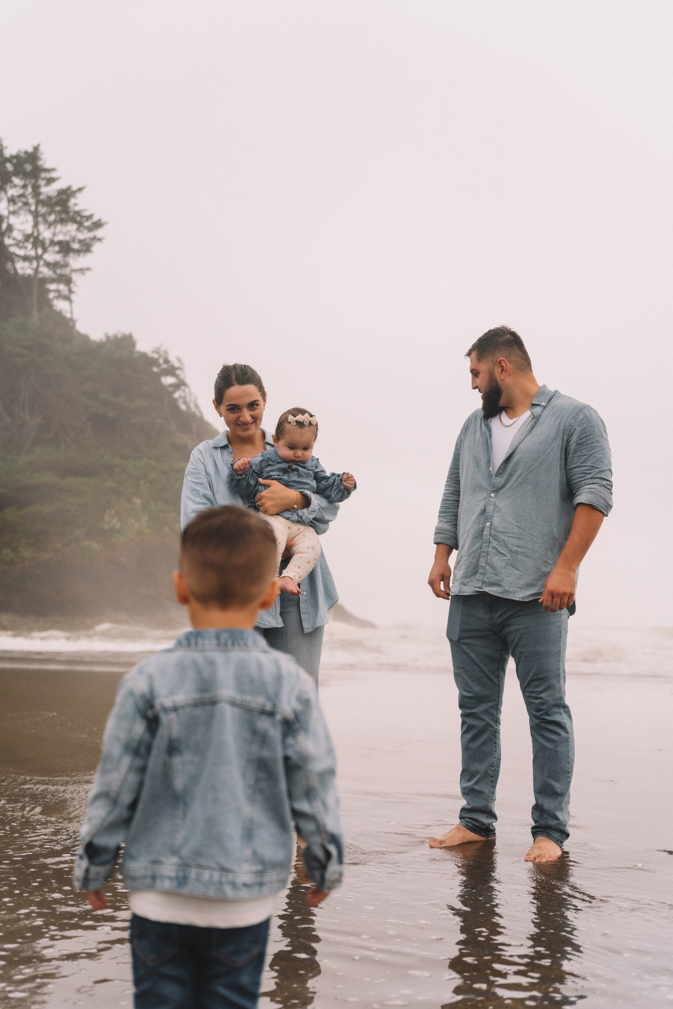 Family. Wedding, family and portrait photographer in Portland