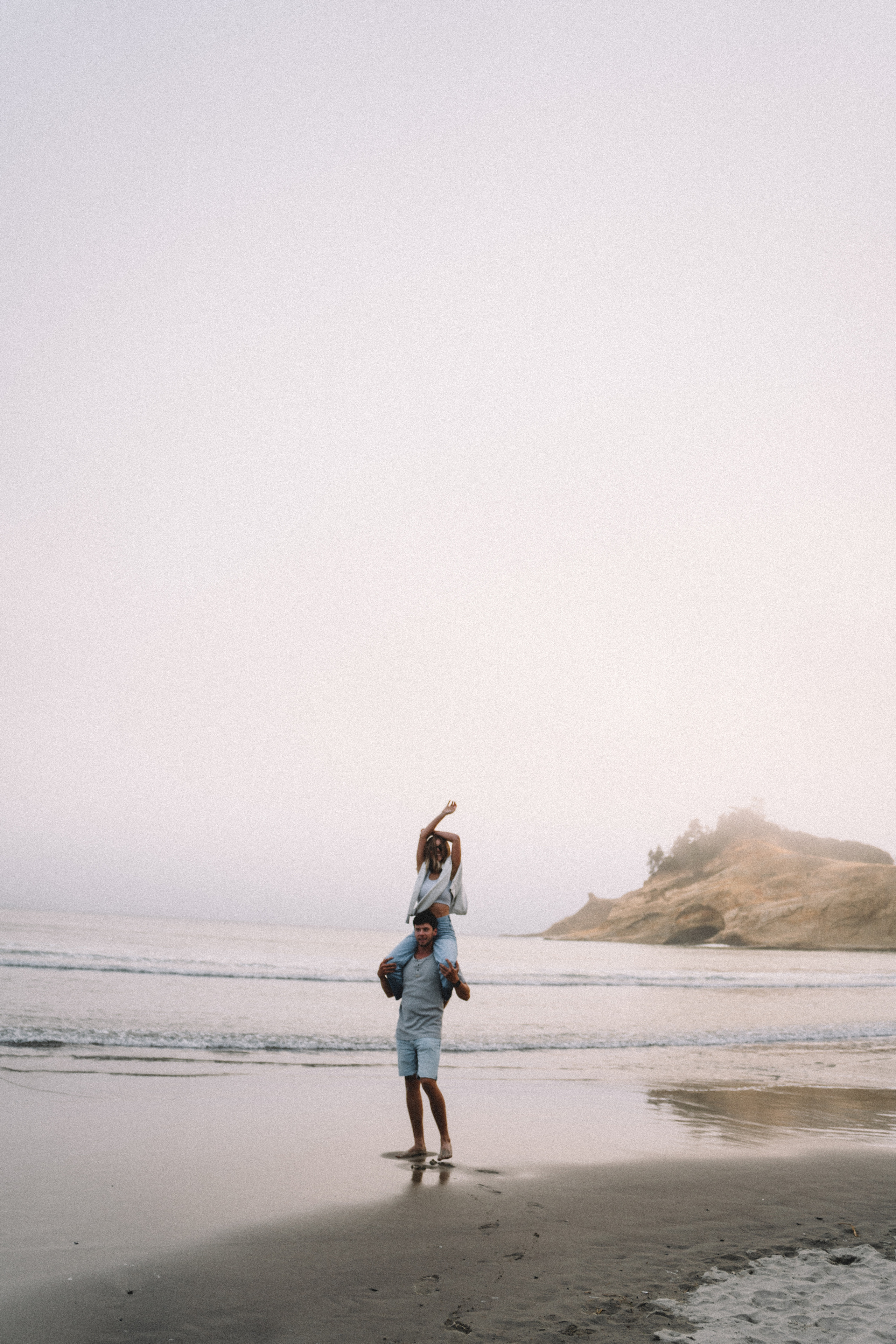 Lera & Slavik. Wedding, family and portrait photographer in Portland