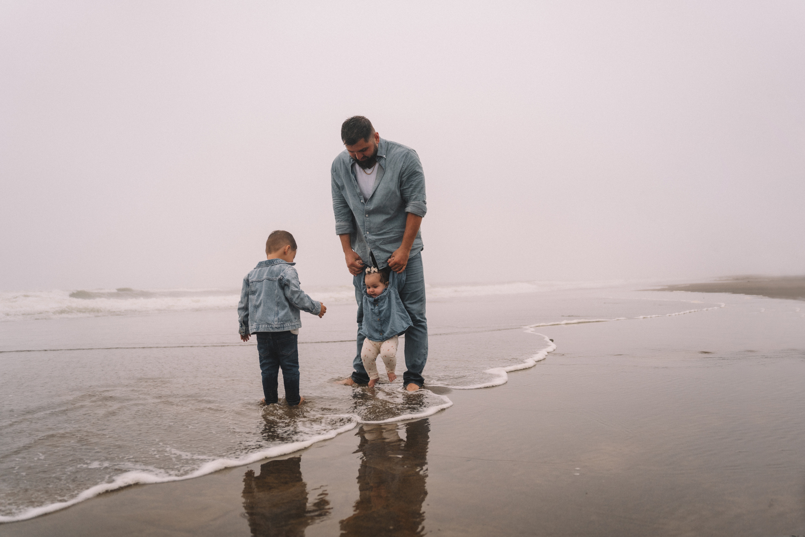 Family. Wedding, family and portrait photographer in Portland