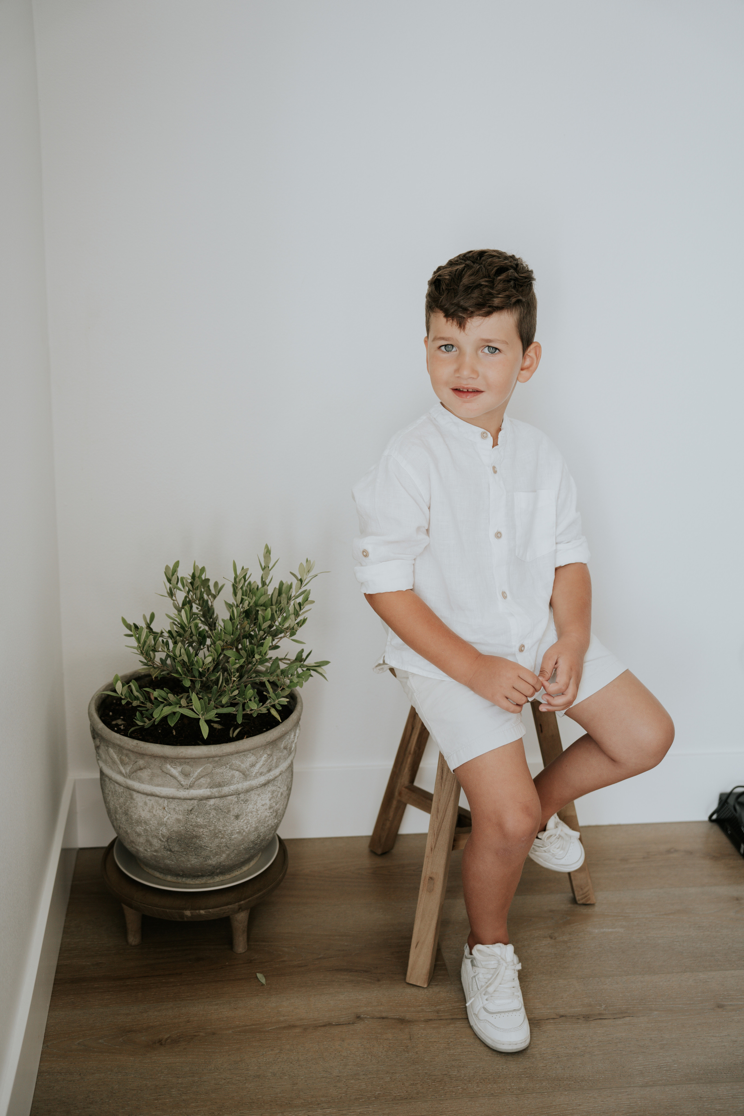 Garden. Wedding, family and portrait photographer in Portland