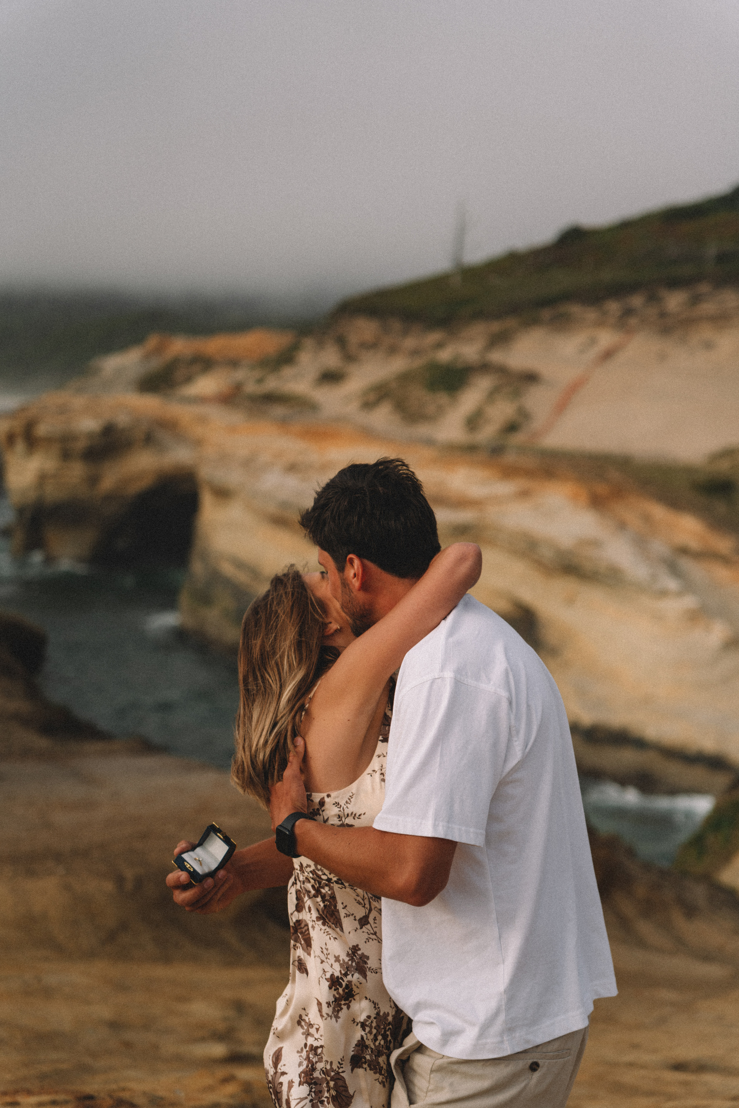 Lera & Slavik. Wedding, family and portrait photographer in Portland