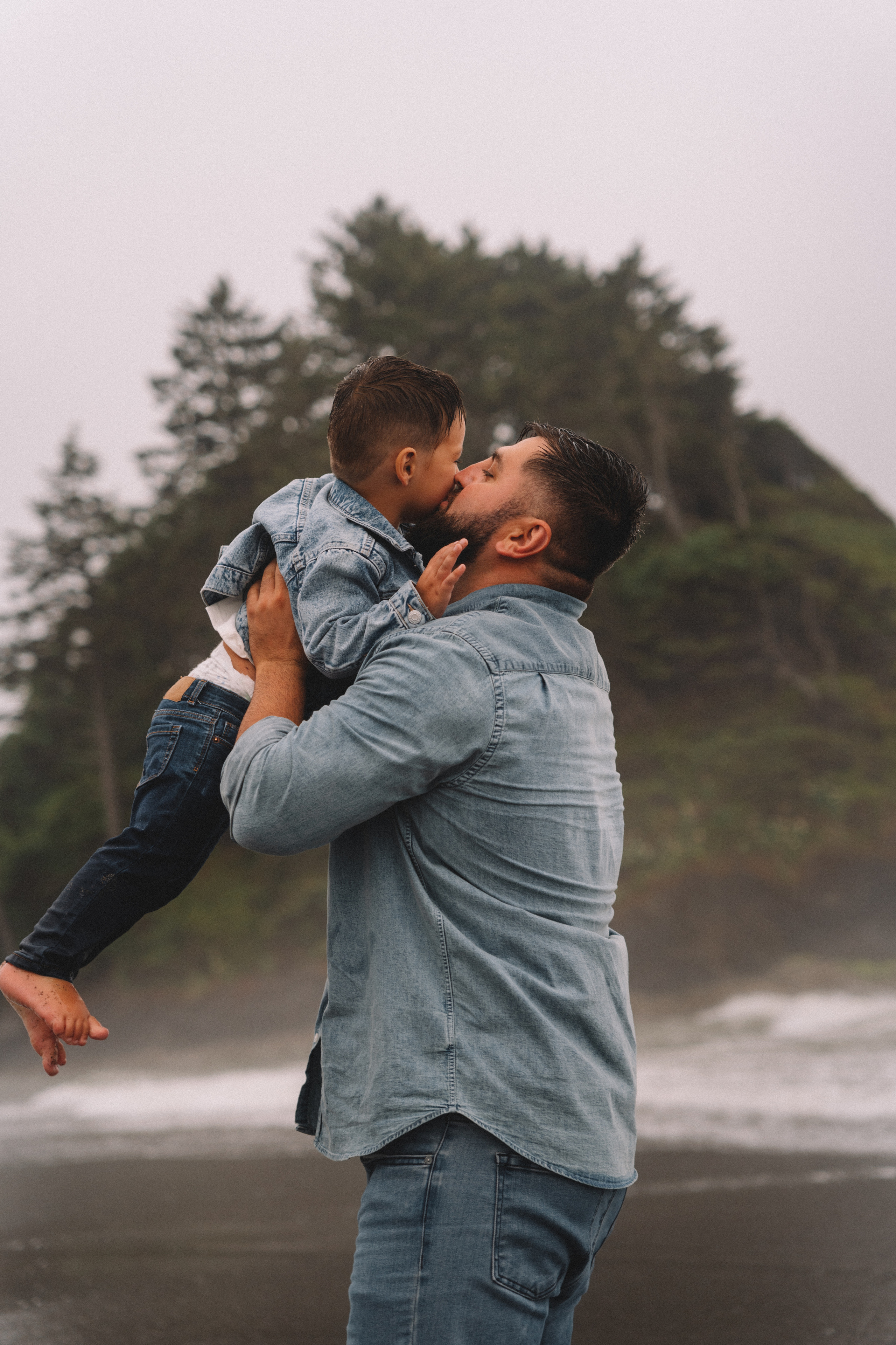 Family. Wedding, family and portrait photographer in Portland