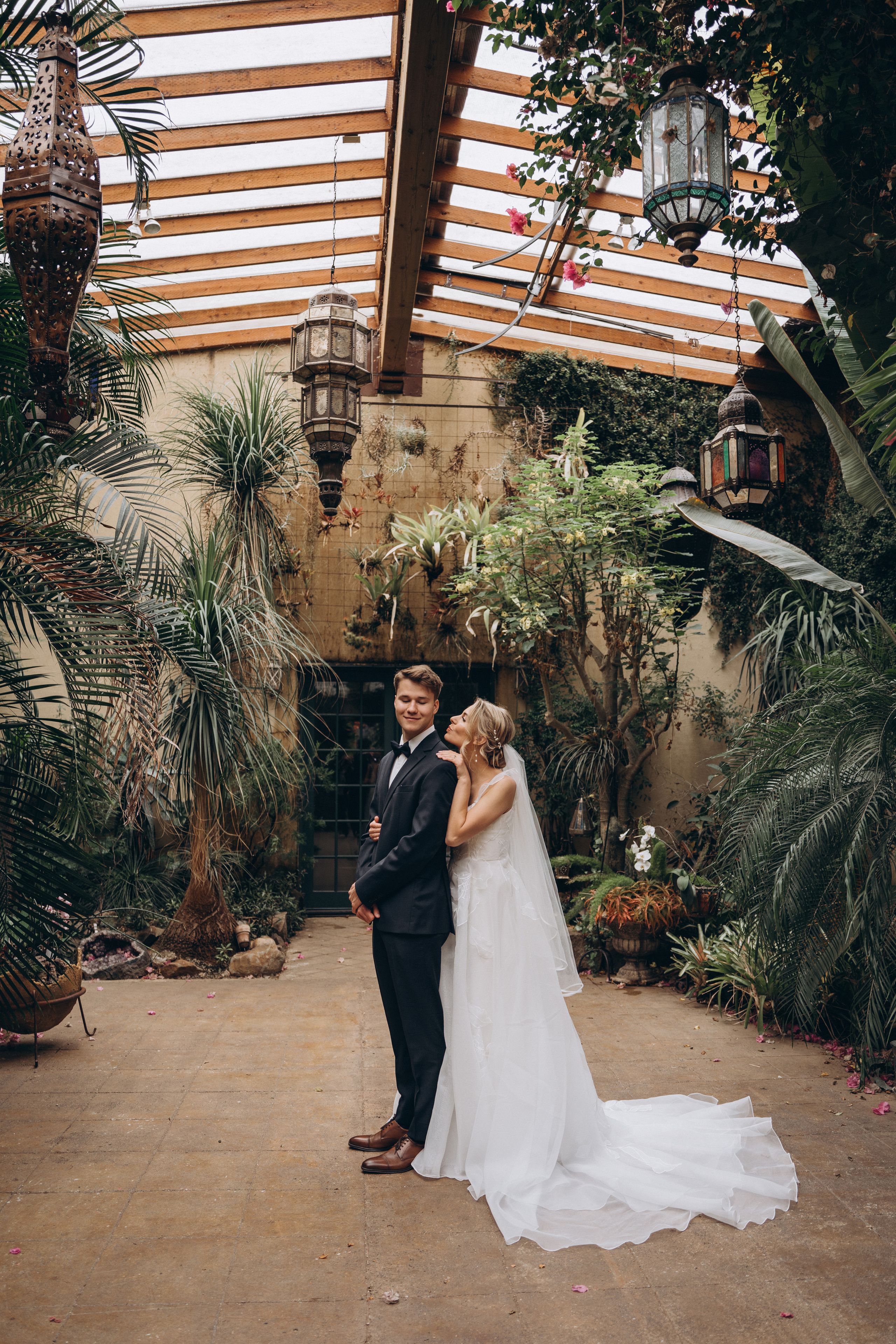 Nataly & Sergey. Wedding, family and portrait photographer in Portland