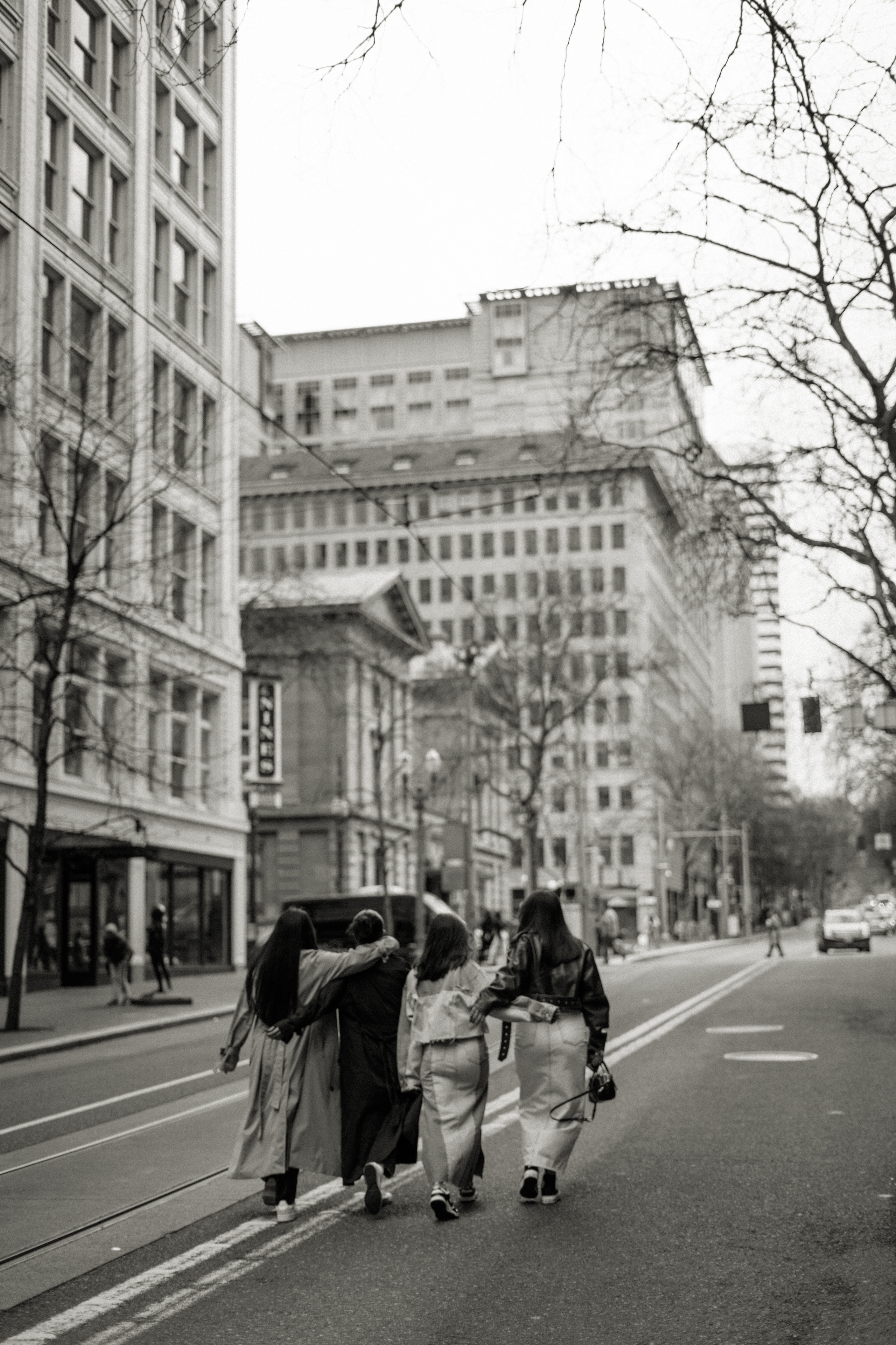 Four sisters. Wedding, family and portrait photographer in Portland