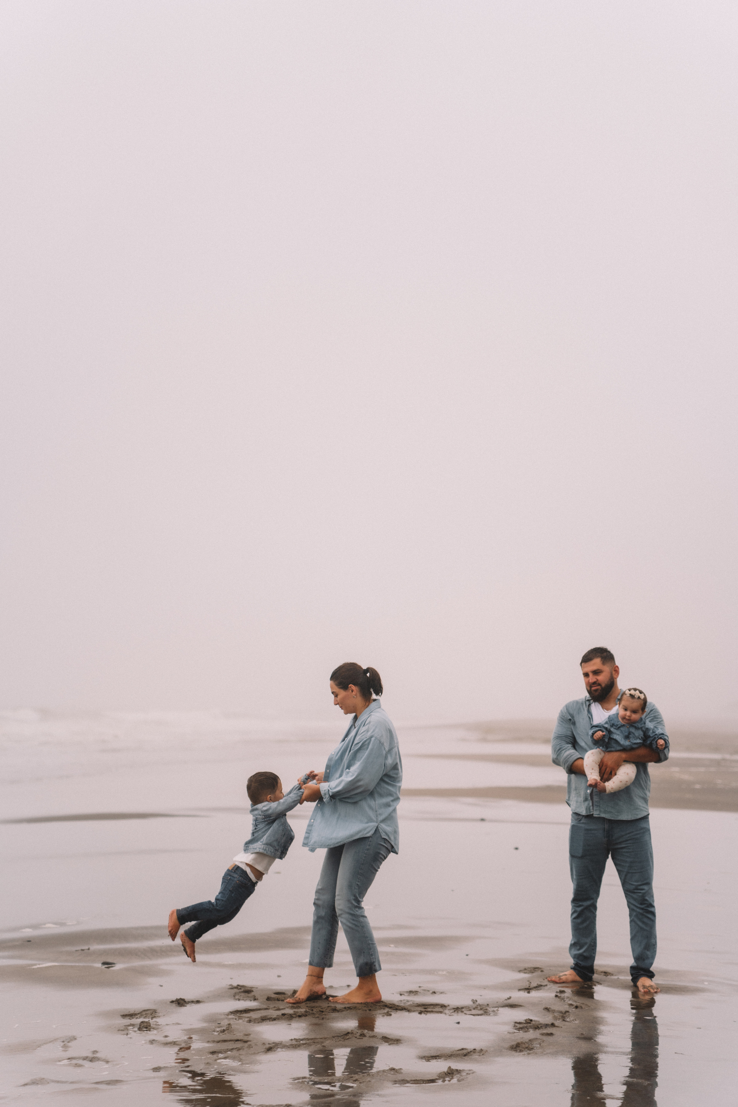 Family. Wedding, family and portrait photographer in Portland