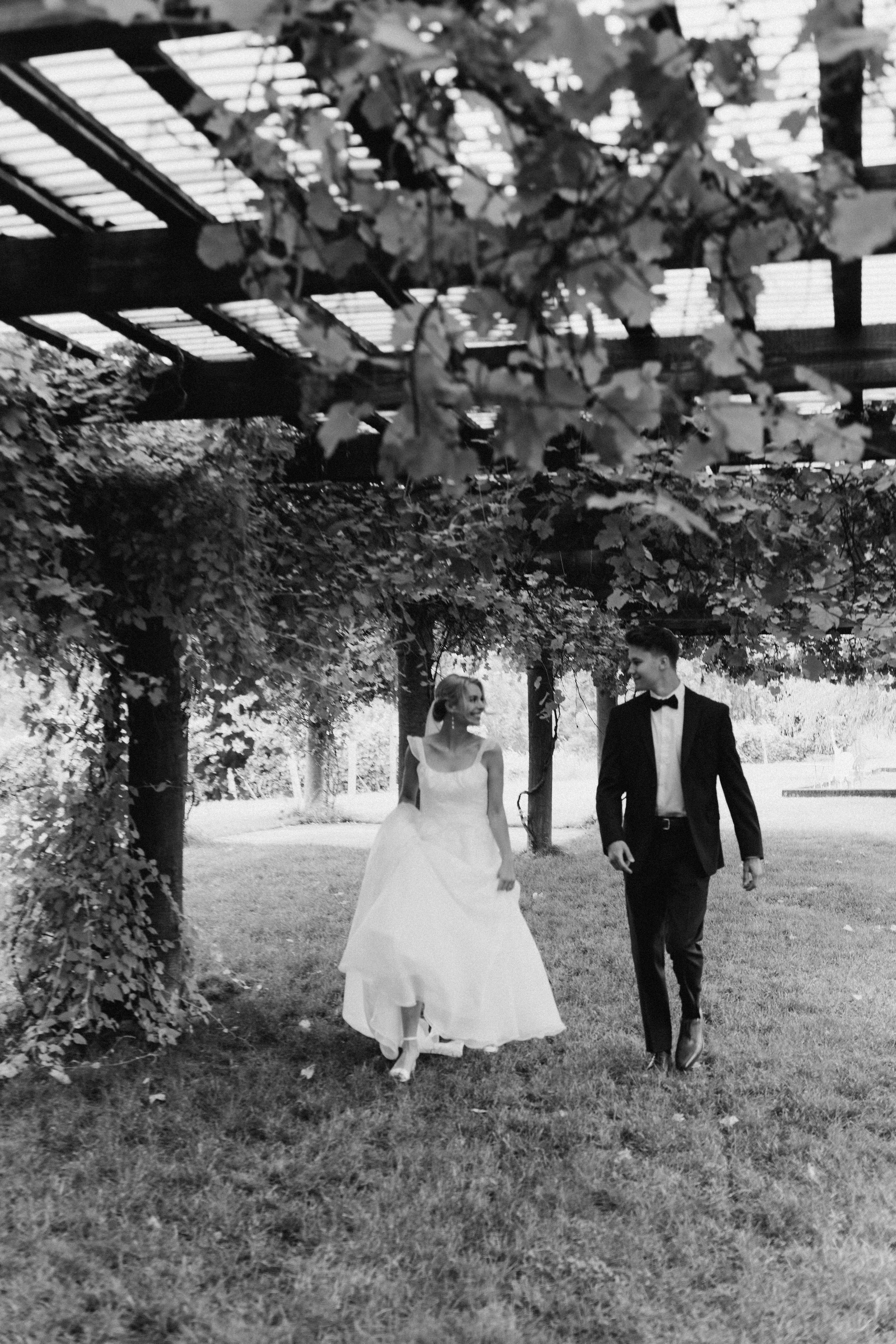 Nataly & Sergey. Wedding, family and portrait photographer in Portland