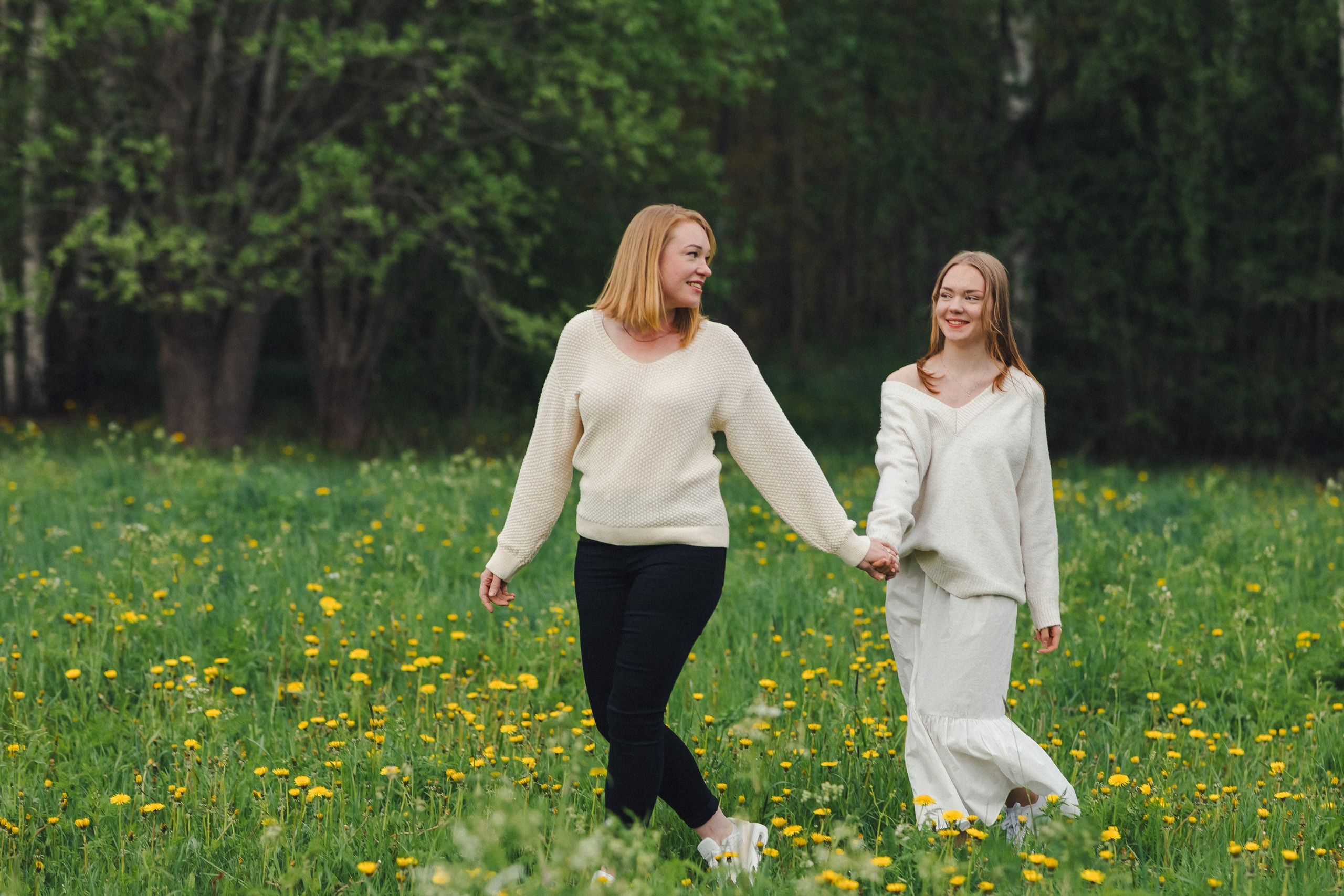 Haluan lahjaksi perhekuvauksen!. Valokuvaaja Lahti, Helsinki Elena Salonen